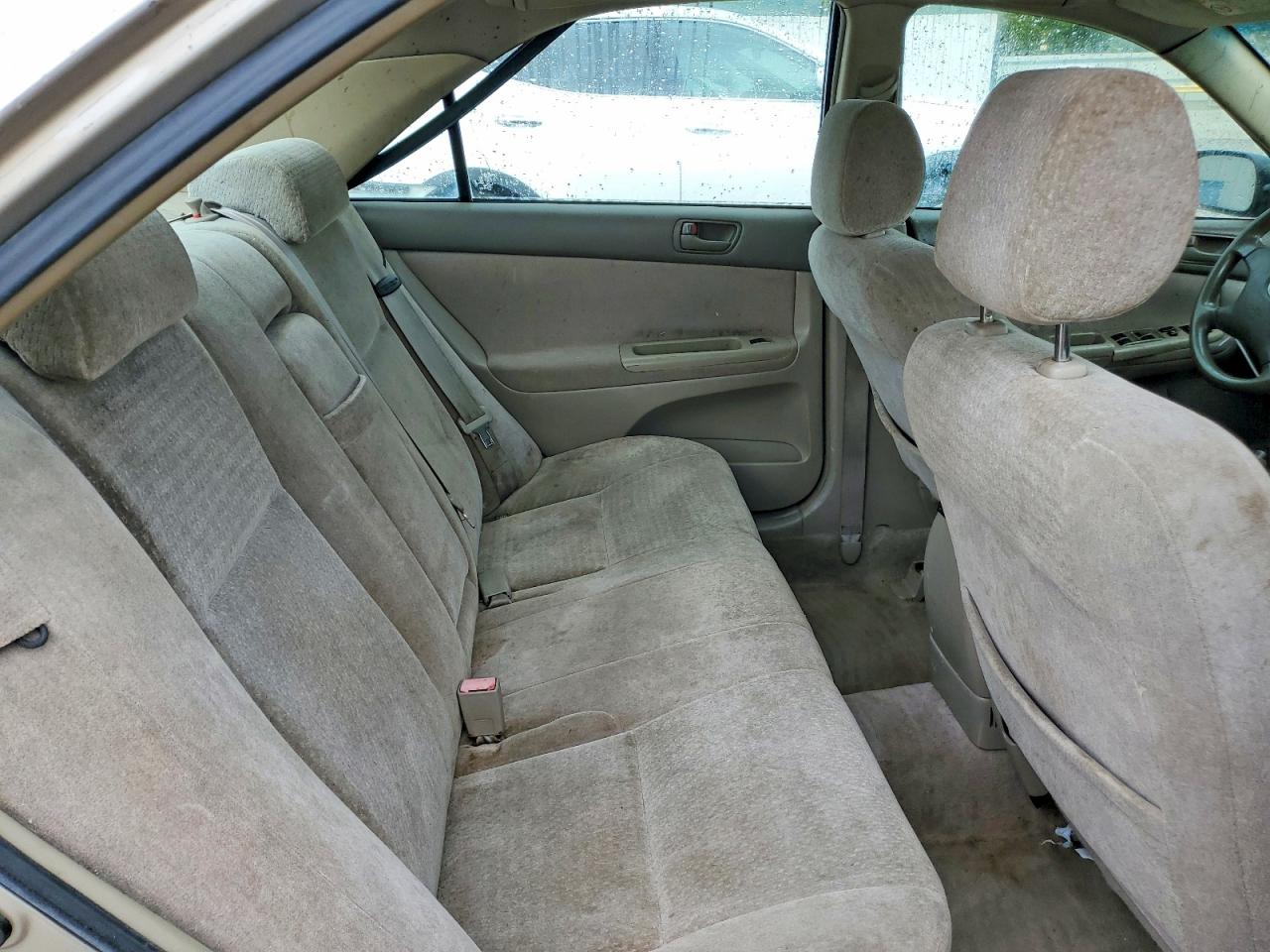 2003 Toyota Camry Le Tan vin: JTDBE32K030193863