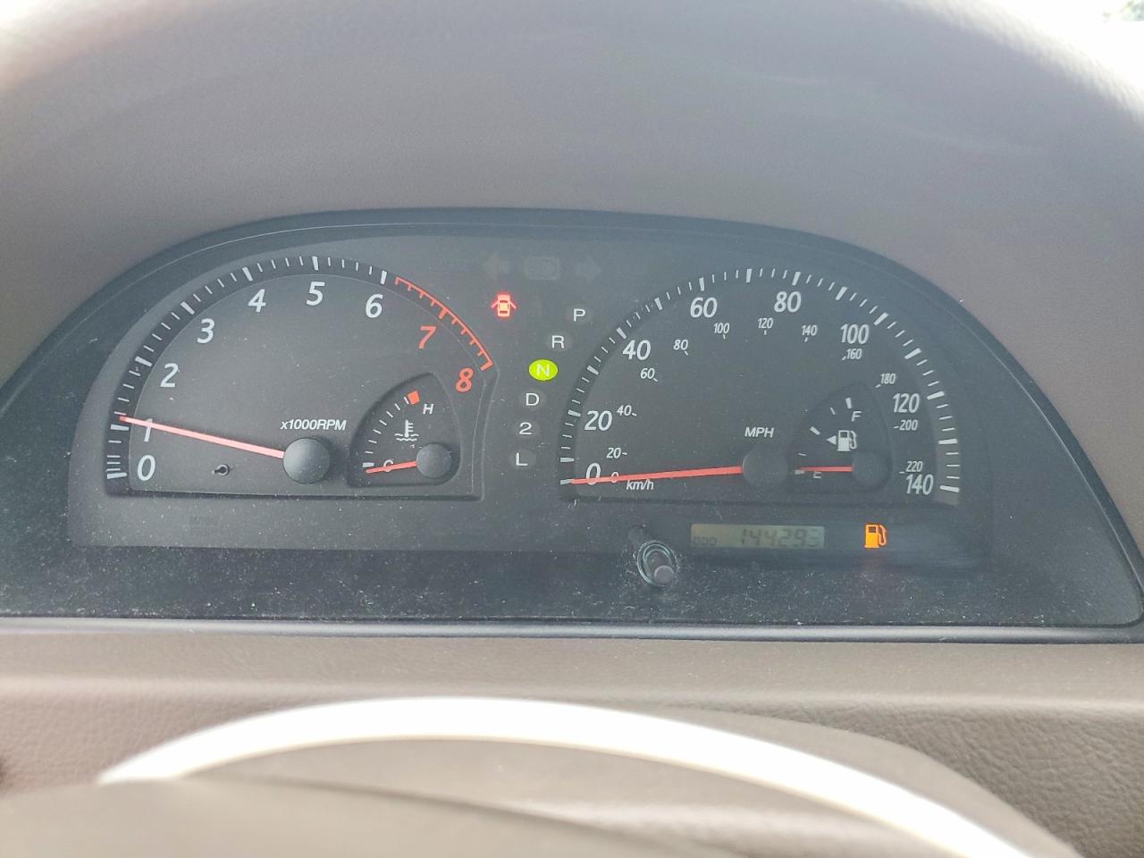 2004 Toyota Camray Синий vin: JTDBE32K040271754