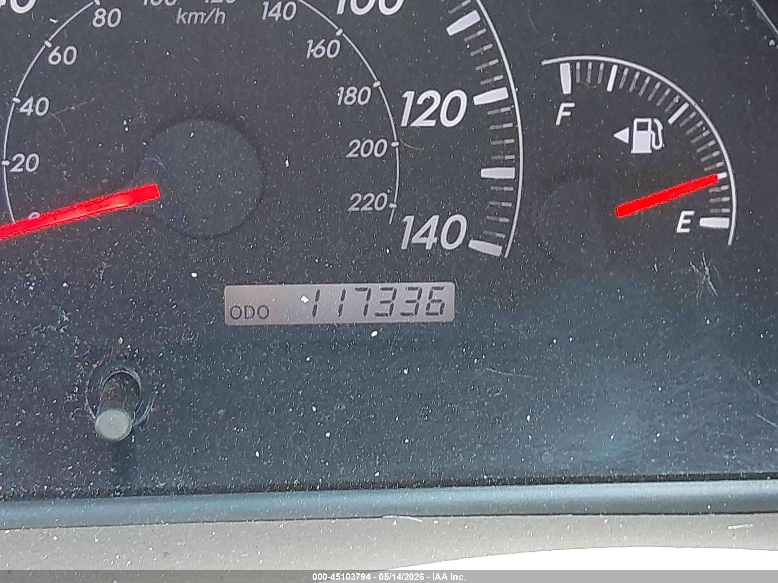 2006 Toyota Camry Le White vin: JTDBE32K063049975