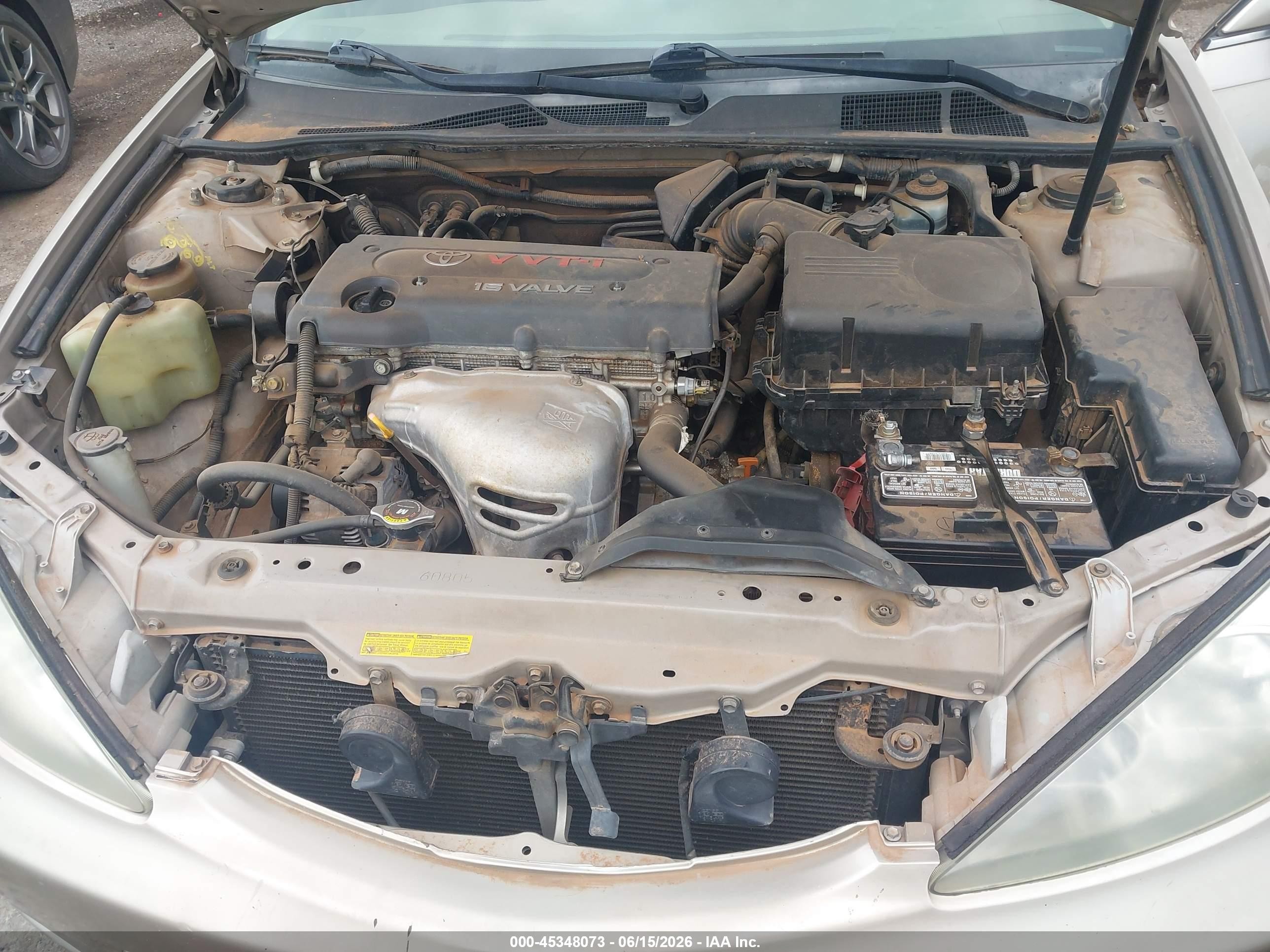2002 Toyota Camry Le Желто-коричневый vin: JTDBE32K120052508