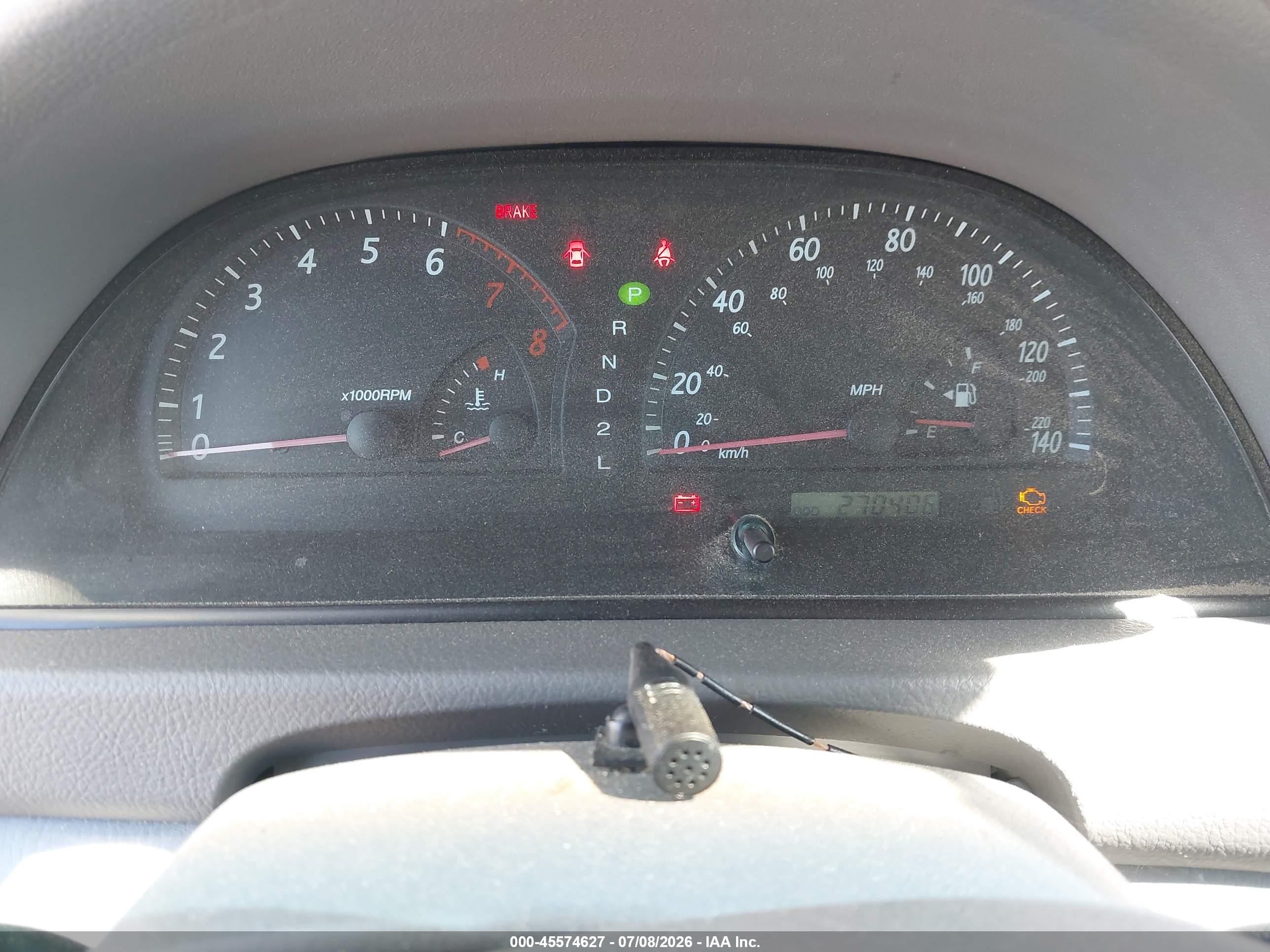 2002 Toyota Camry Le Dark Blue vin: JTDBE32K120124954