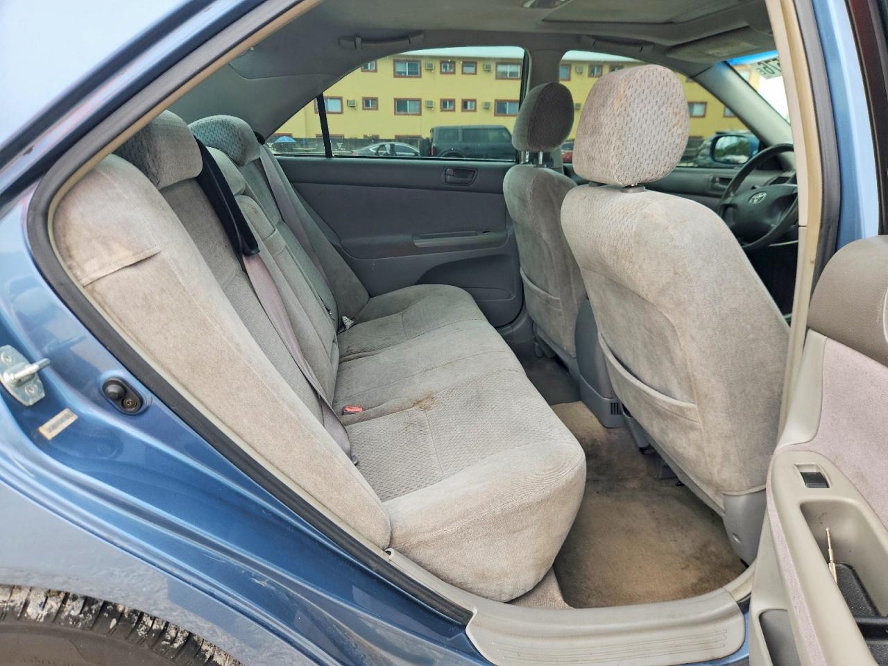 2003 Toyota Camry Le Blue vin: JTDBE32K130152206
