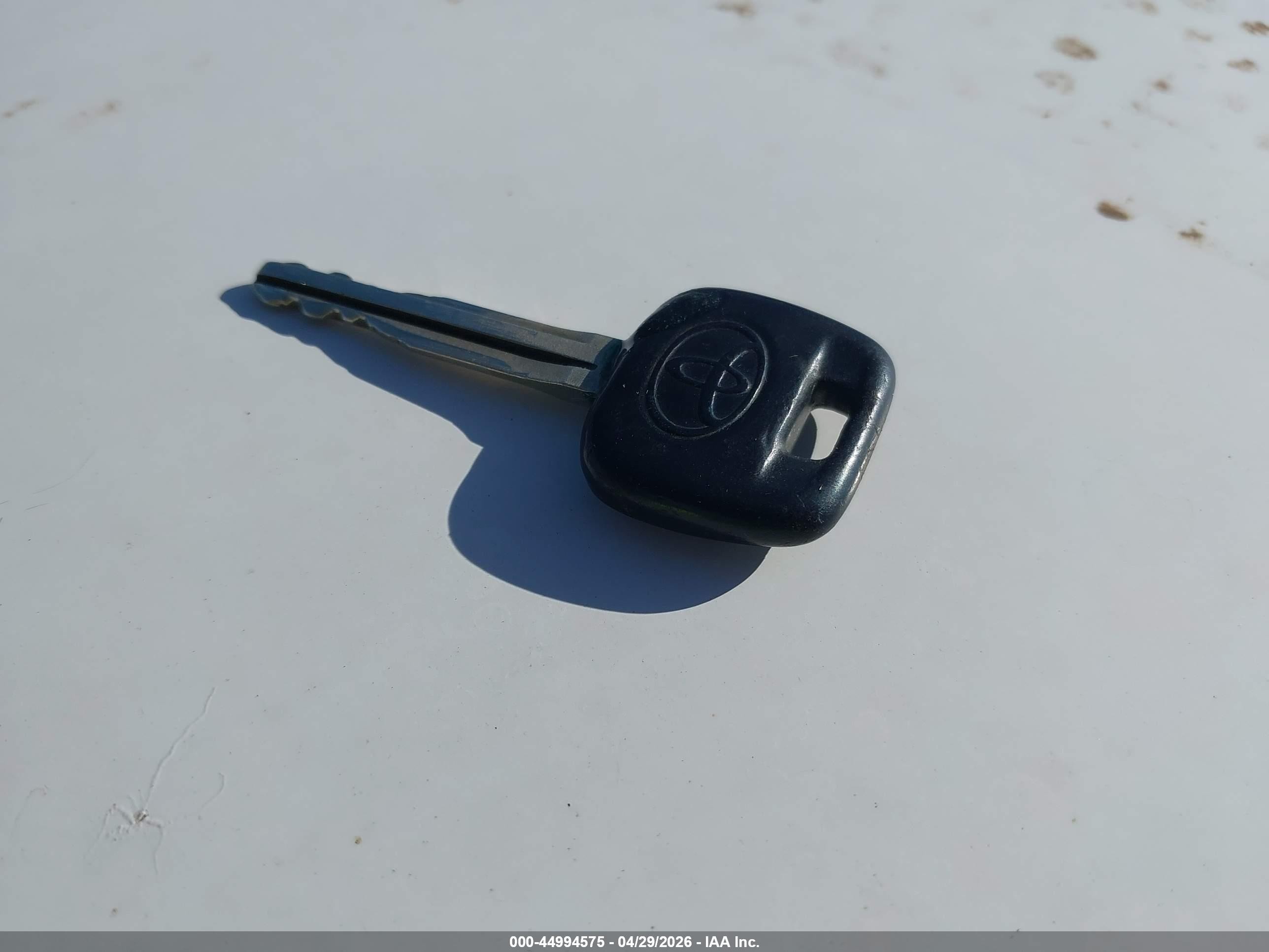 2003 Toyota Camry Le/se/xle Белый vin: JTDBE32K130167434