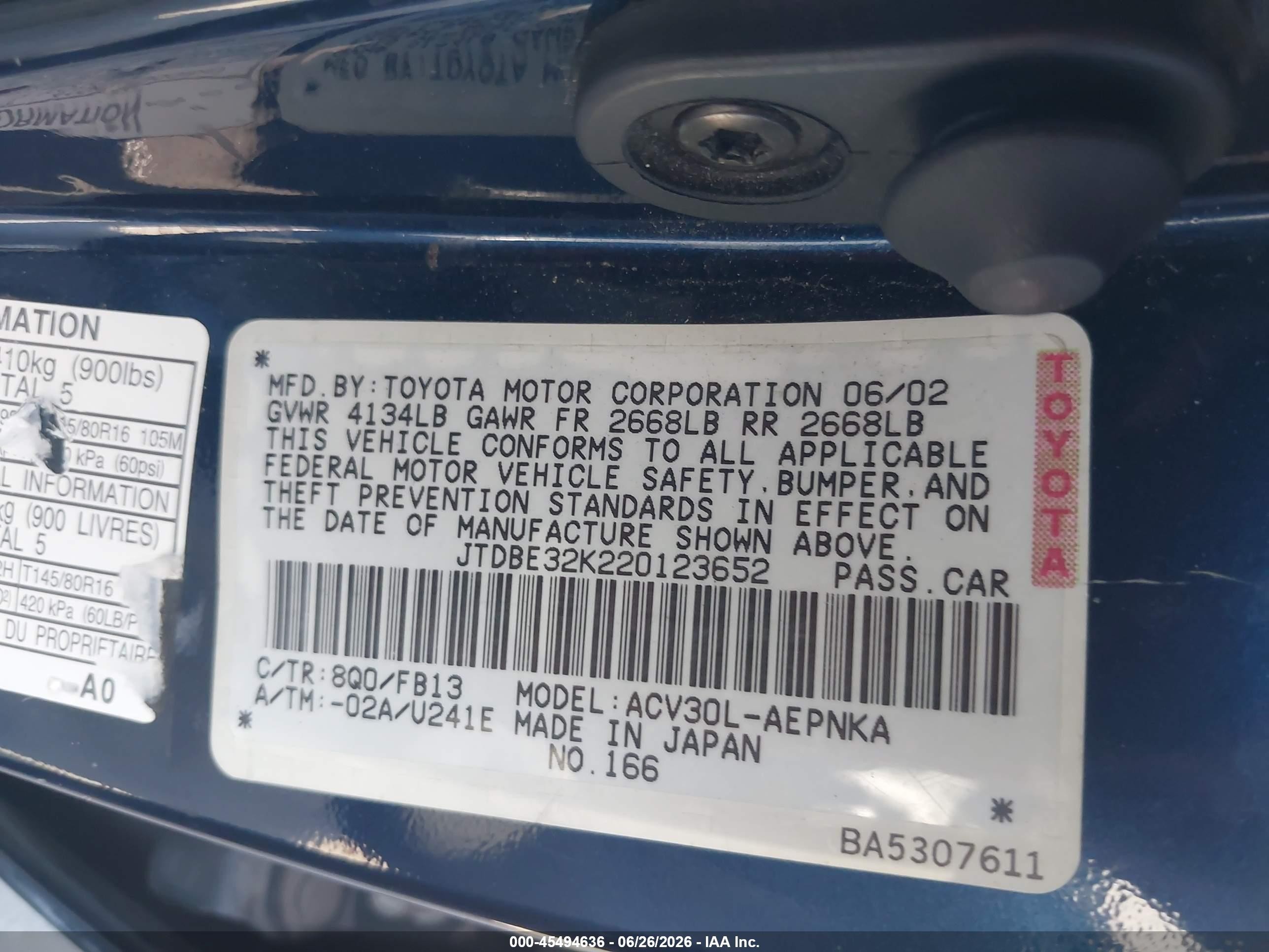 2002 Toyota Camry Le Blue vin: JTDBE32K220123652