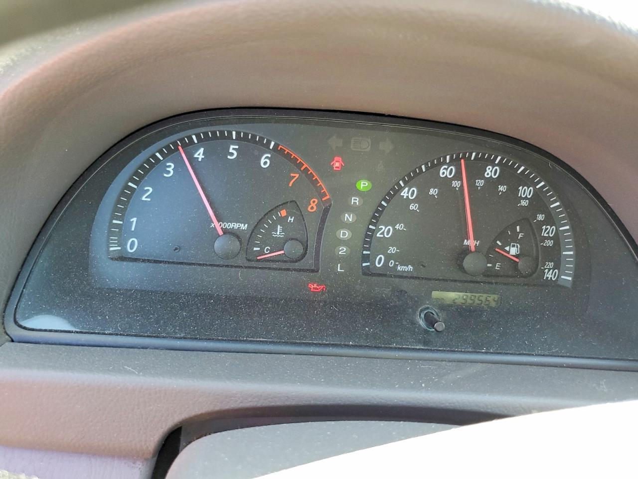 2002 Toyota Camry Le White vin: JTDBE32K320054552