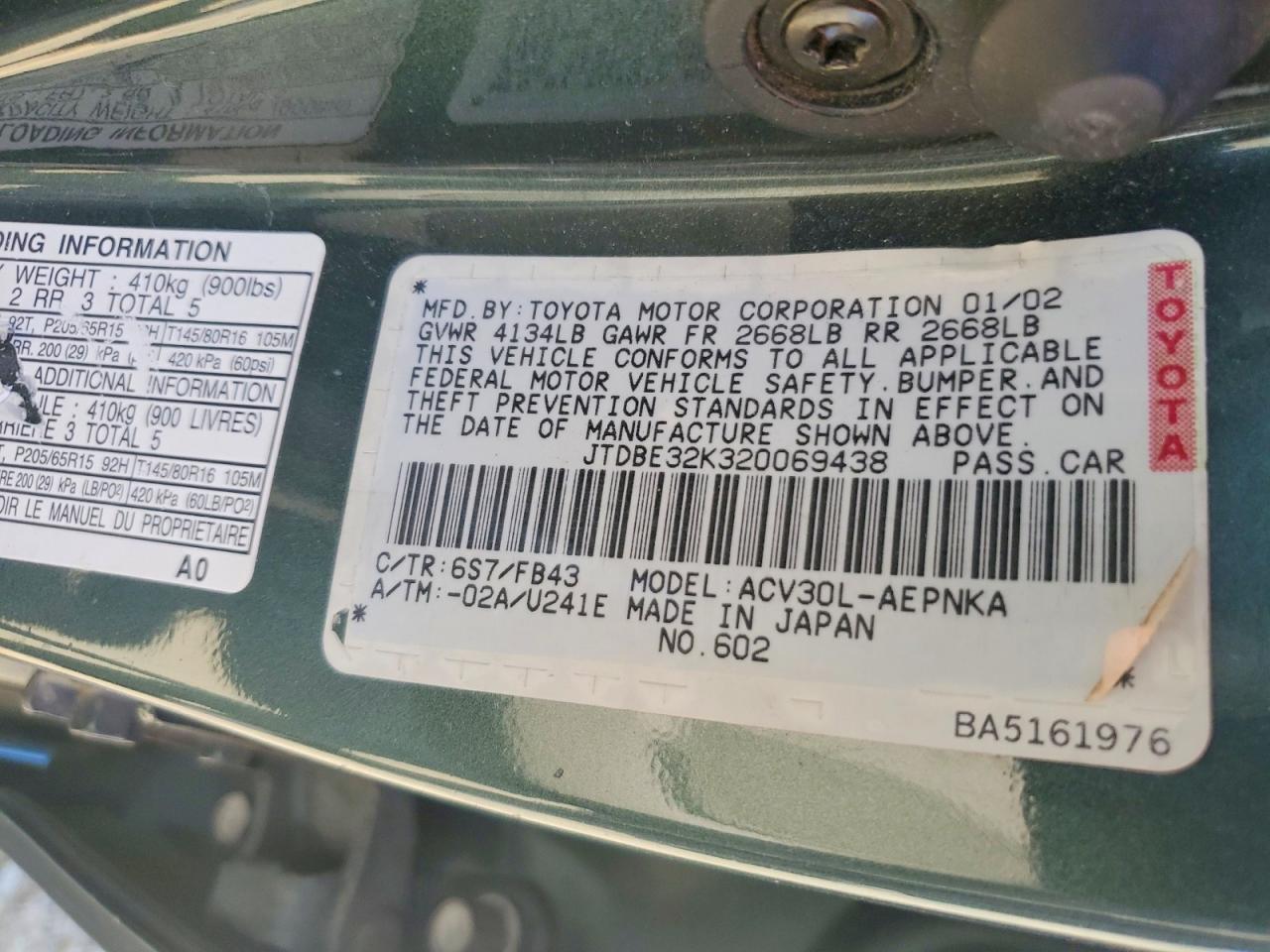 2002 Toyota Camry Le Green vin: JTDBE32K320069438