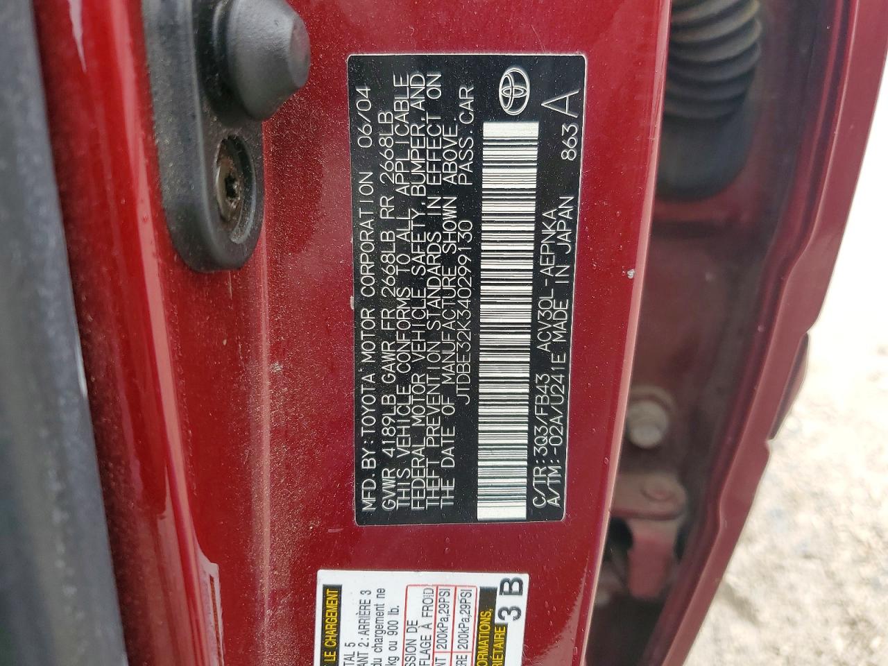 2004 Toyota Camry Le Maroon vin: JTDBE32K340299130