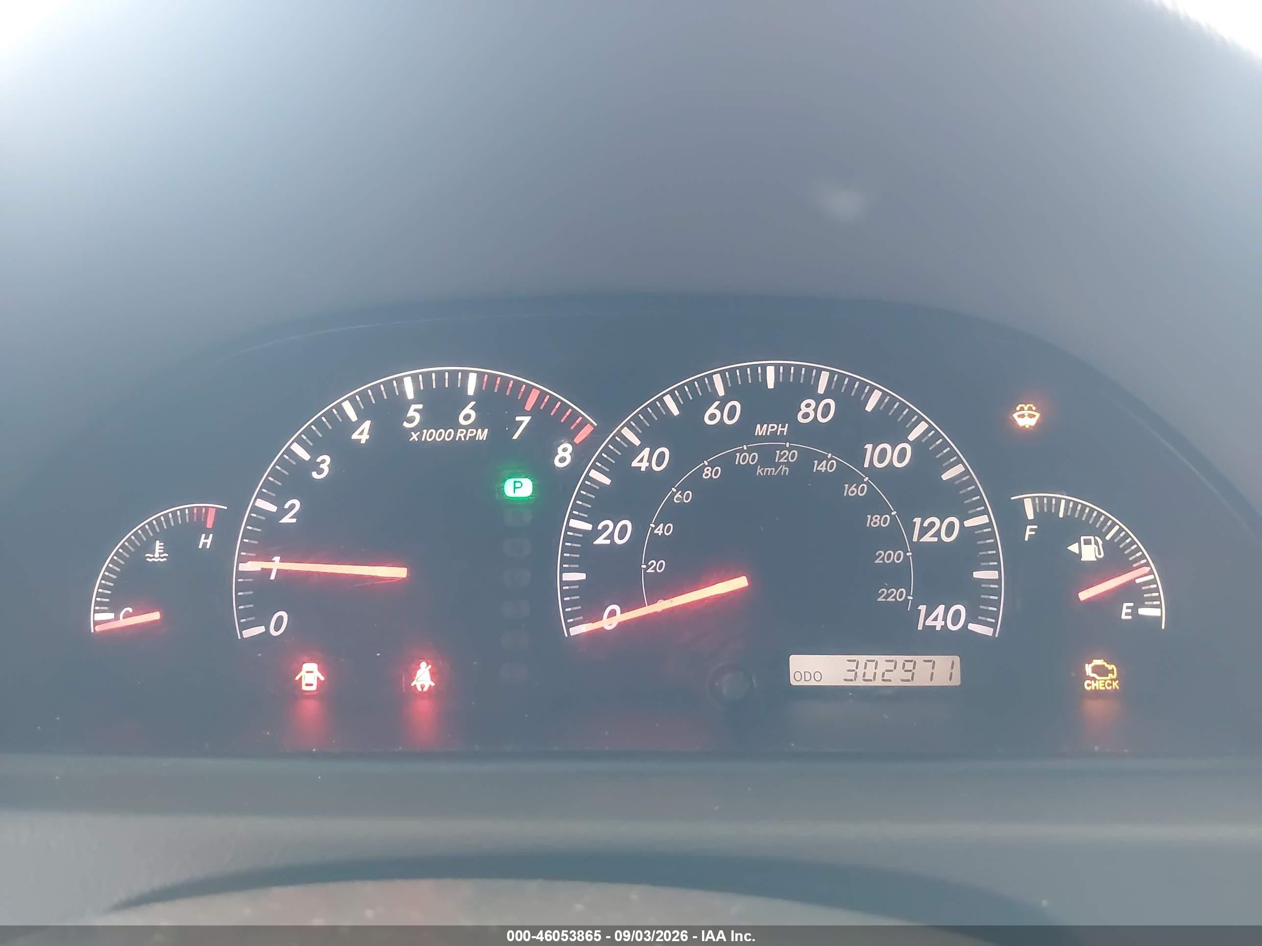 2005 Toyota Camry Le Silver vin: JTDBE32K353027001