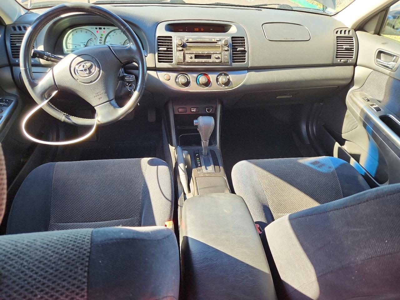 2002 Toyota Camry Se Gray vin: JTDBE32K420028428