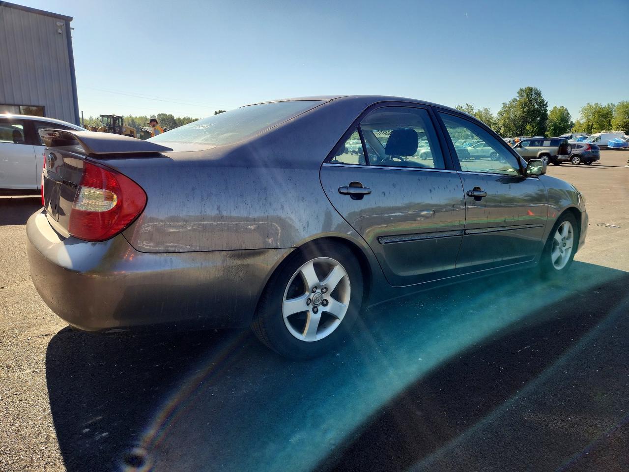 2002 Toyota Camry Se Gray vin: JTDBE32K420028428