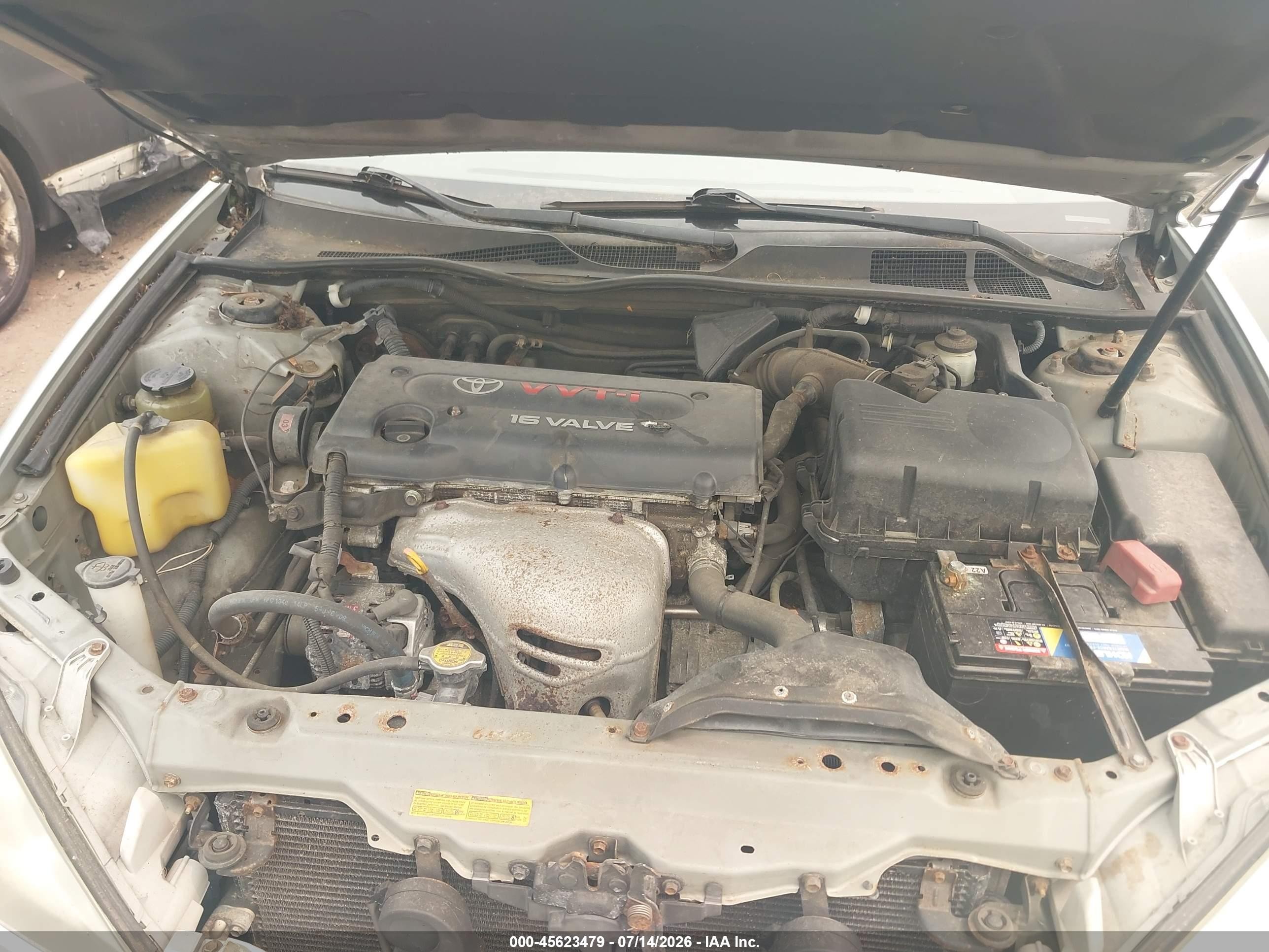 2002 Toyota Camry Le/xle Silver vin: JTDBE32K420041521