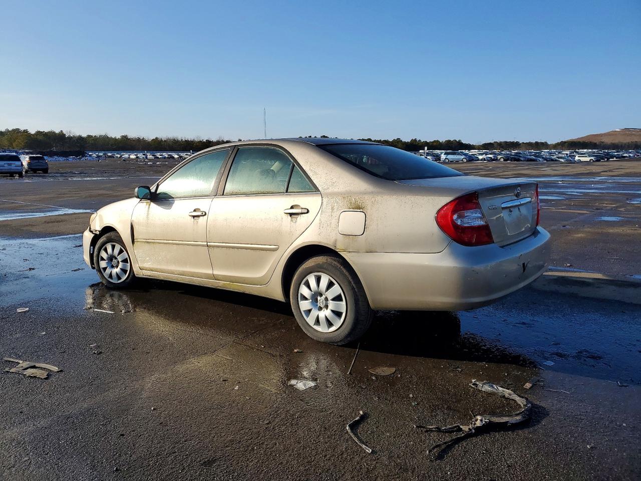 2003 Toyota Corolla Tan vin: JTDBE32K430167279