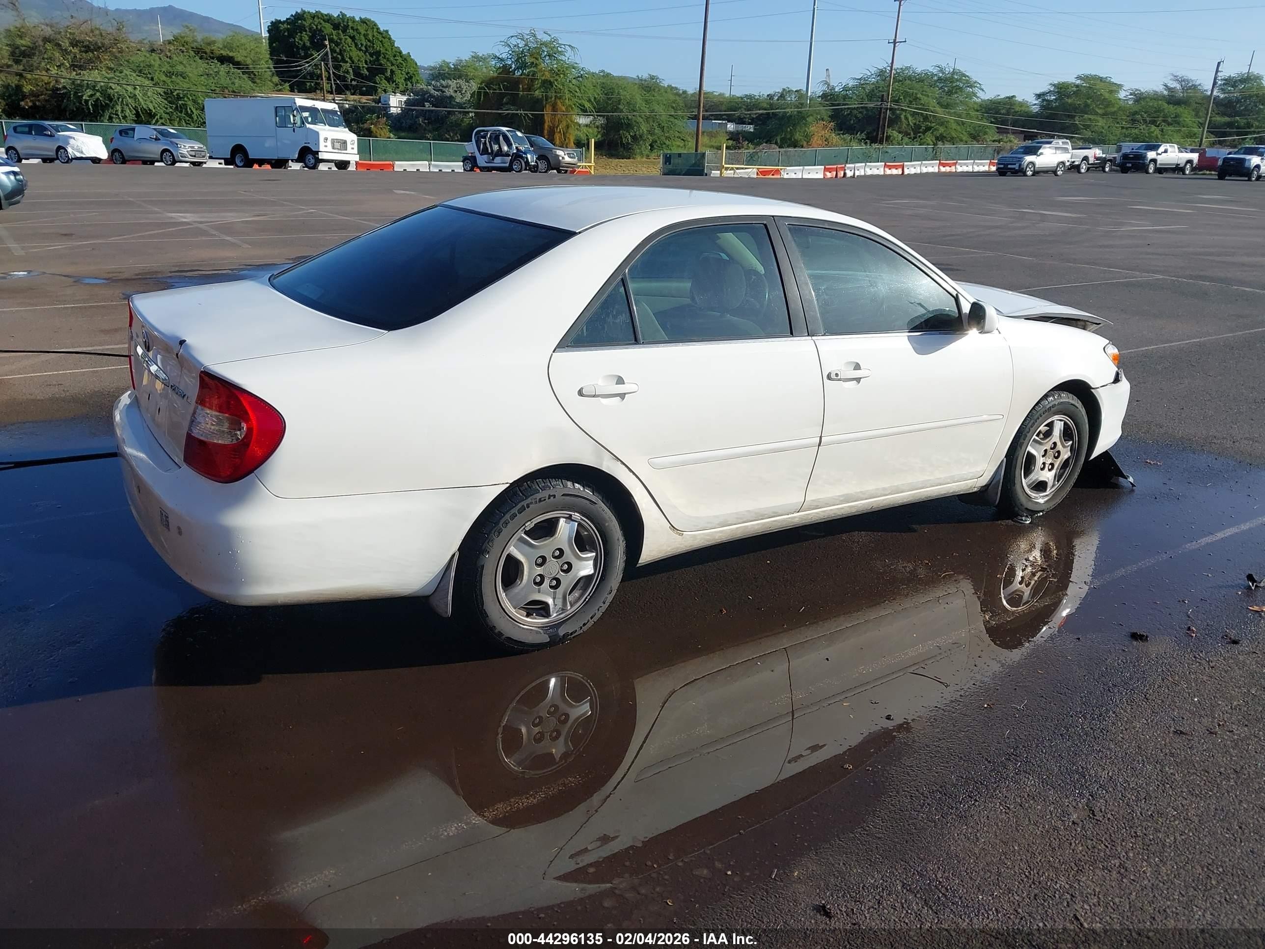 2004 Toyota Camry Le/se/std/xle Белый vin: JTDBE32K440269358