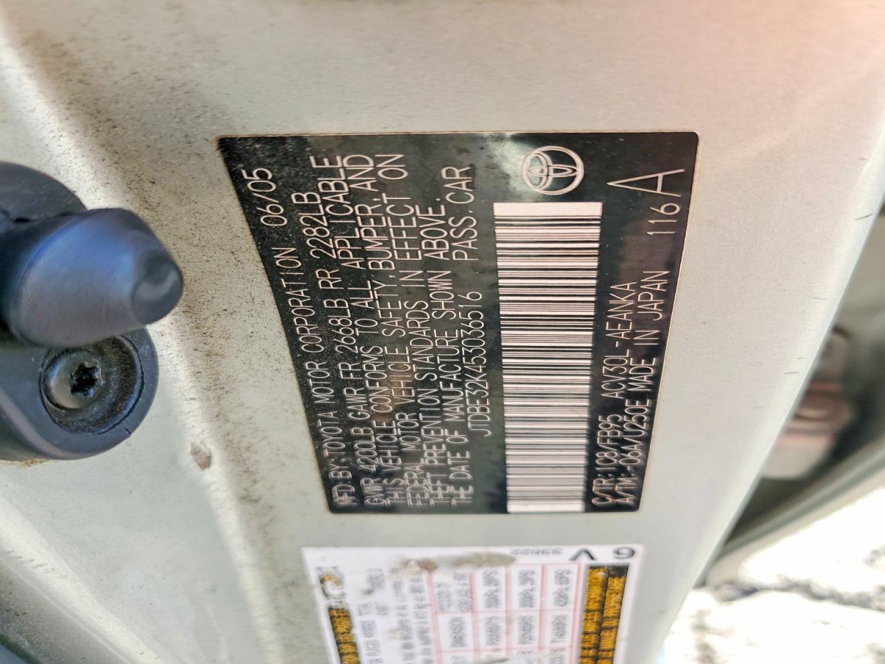 2005 Toyota Camry Standard Silver vin: JTDBE32K453036516