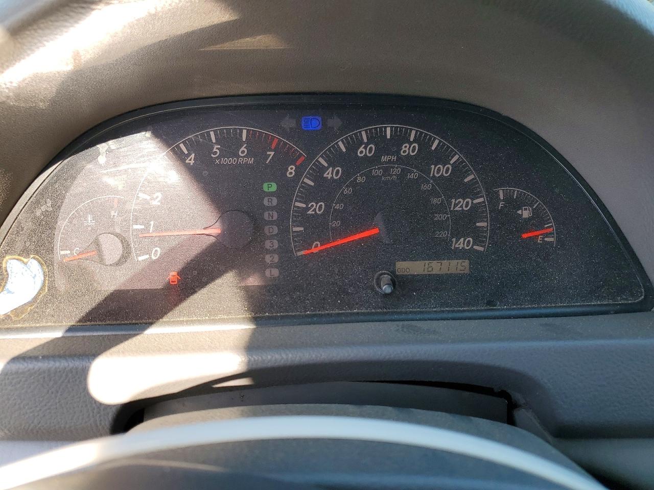 2005 Toyota Camry Standard Silver vin: JTDBE32K453036516