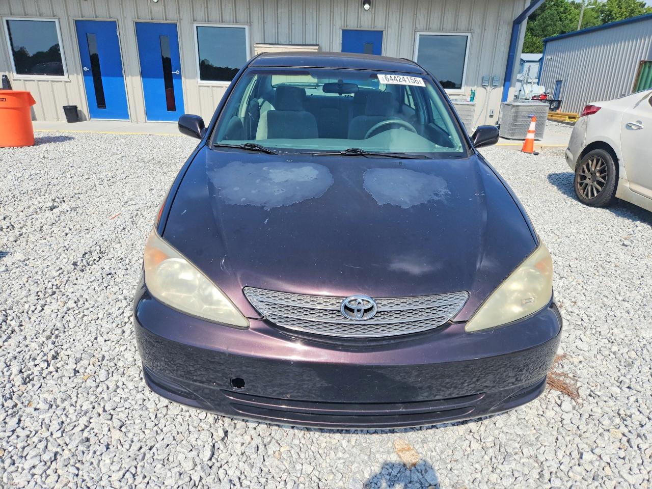 2002 Toyota Camry Le Brown vin: JTDBE32K520040085