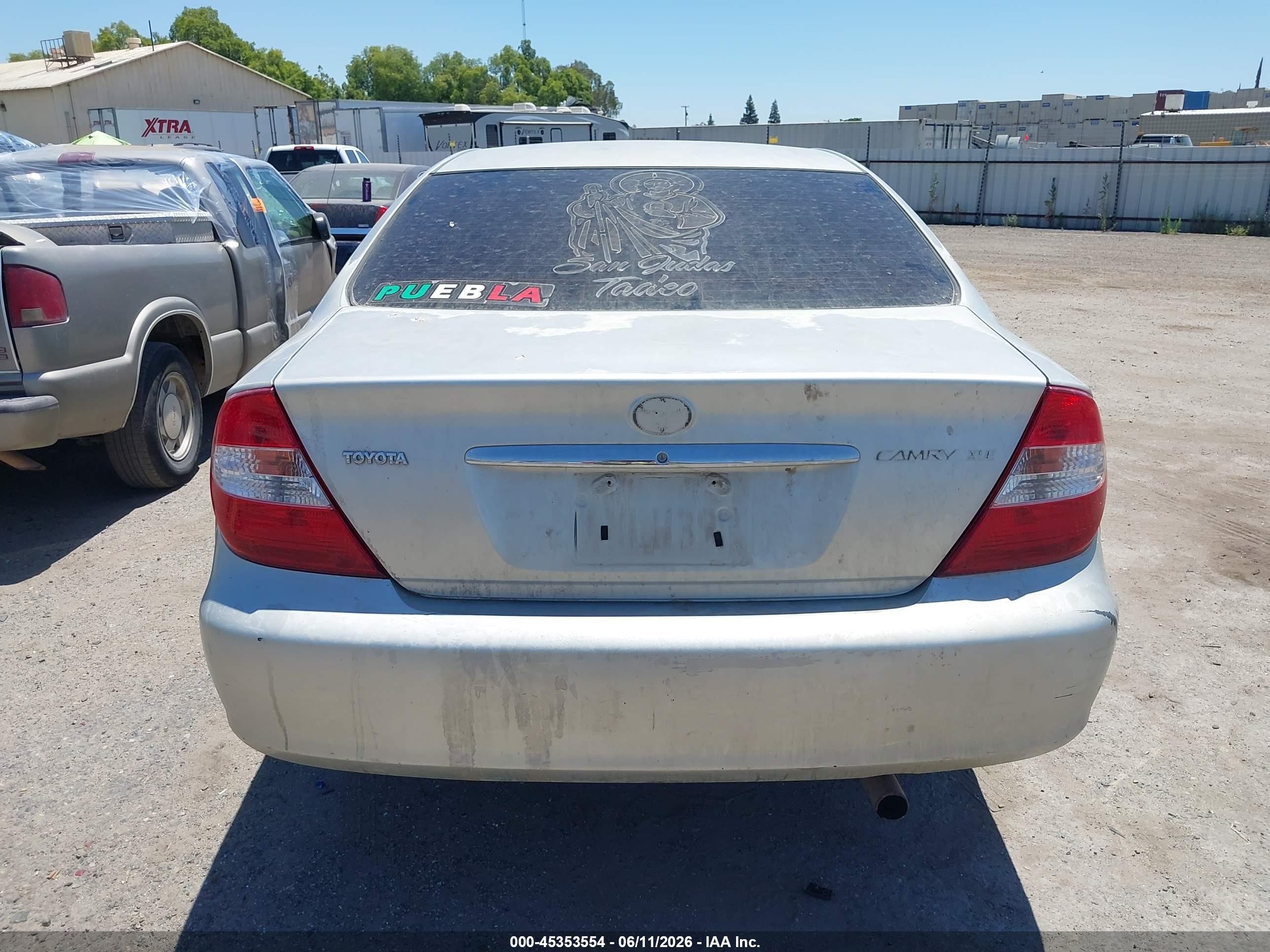 2002 Toyota Camry Xle Gray vin: JTDBE32K520106960