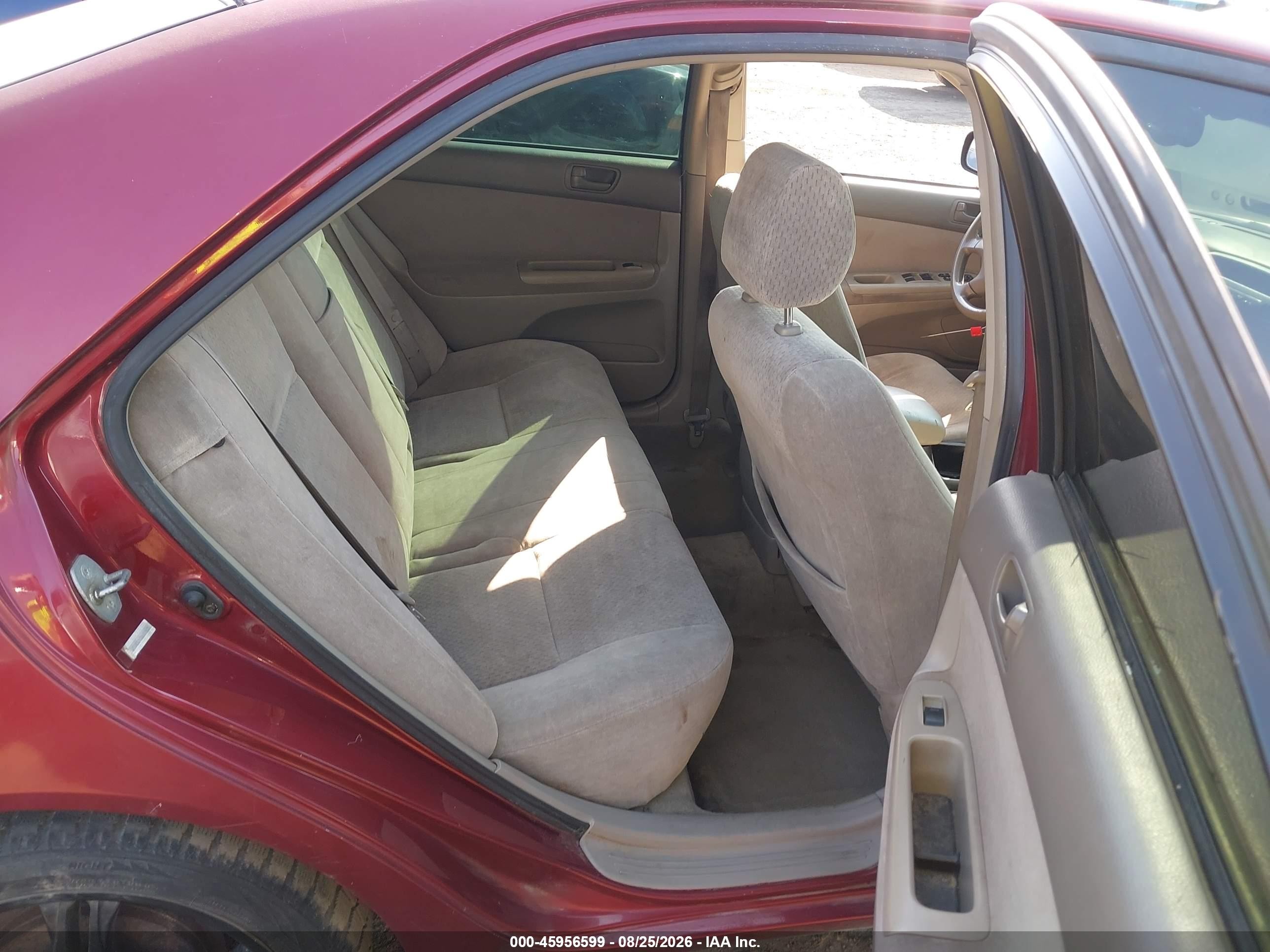 2002 Toyota Camry Le Бордовый vin: JTDBE32K520117635