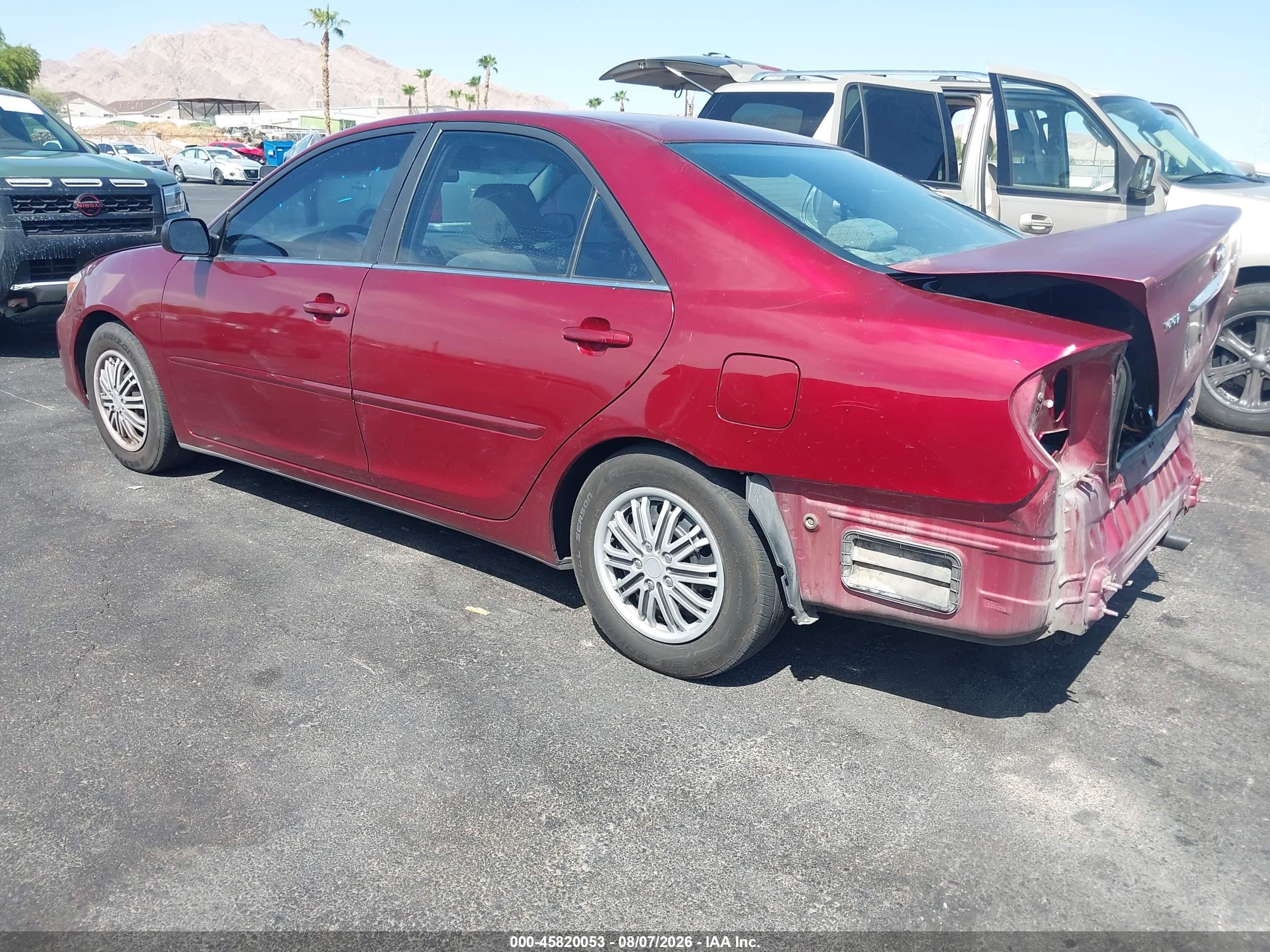 2003 Toyota Camry Le Red vin: JTDBE32K530146764