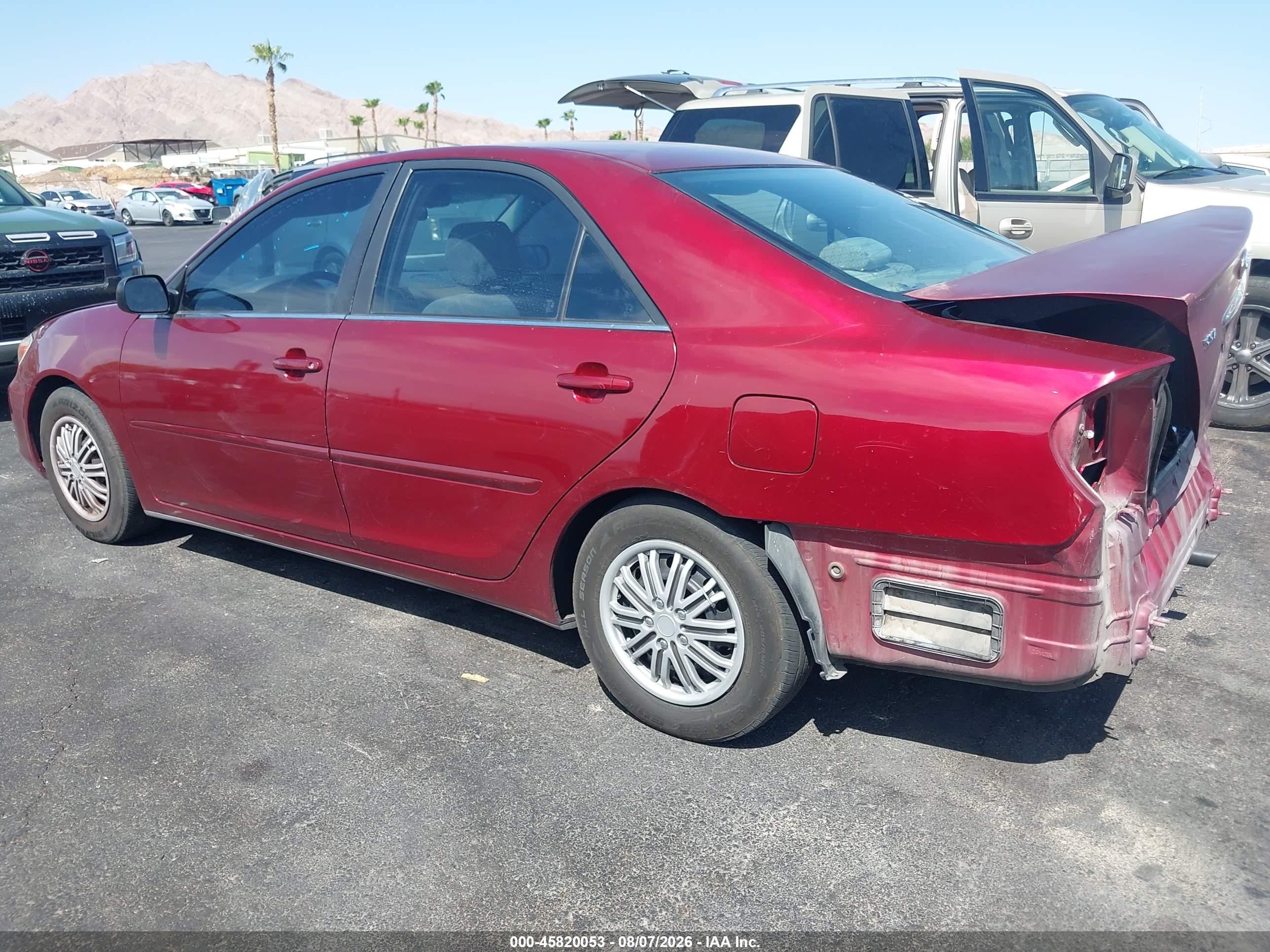 2003 Toyota Camry Le Red vin: JTDBE32K530146764