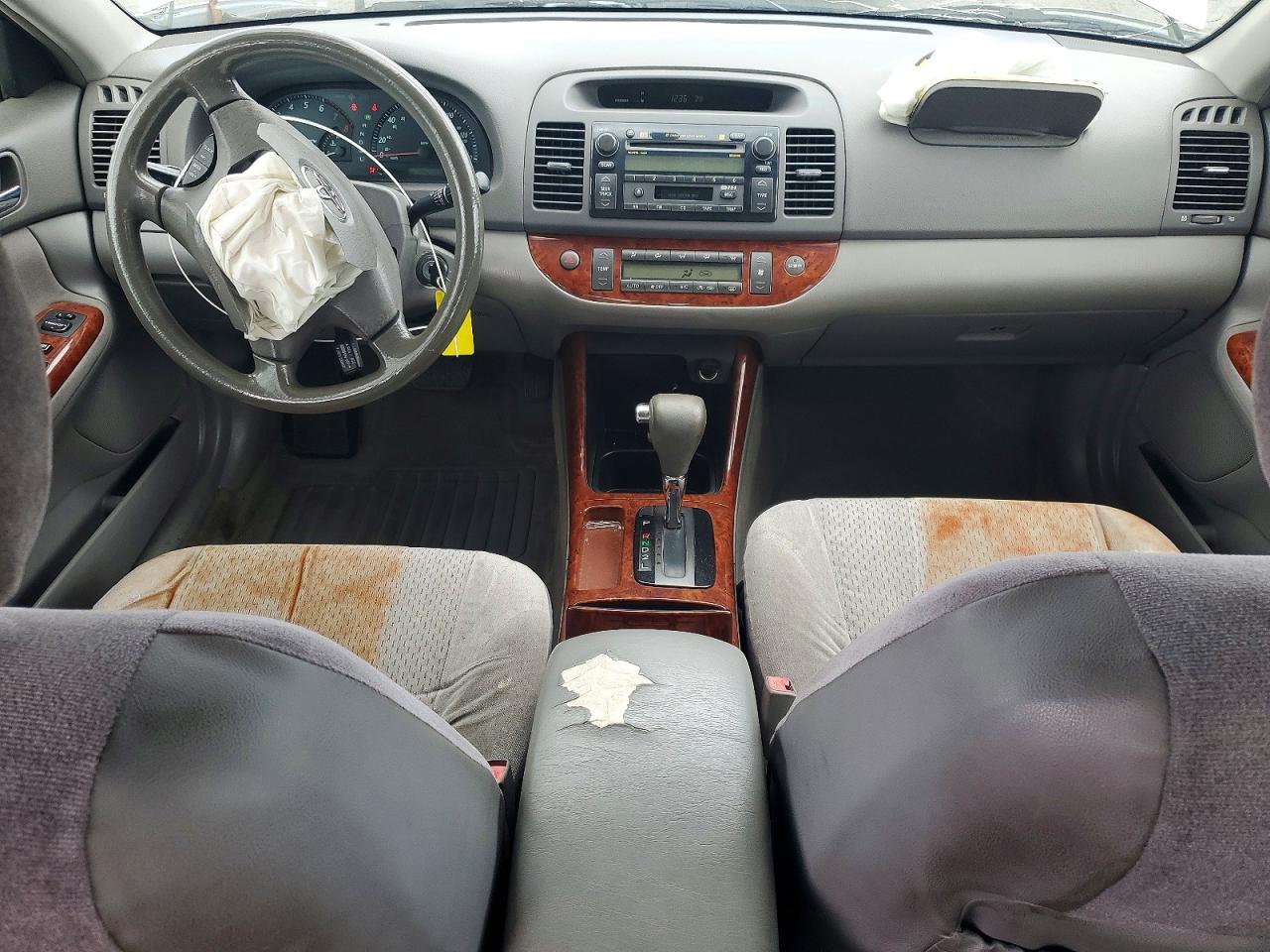 2003 Toyota Camry Xle Silver vin: JTDBE32K530154637