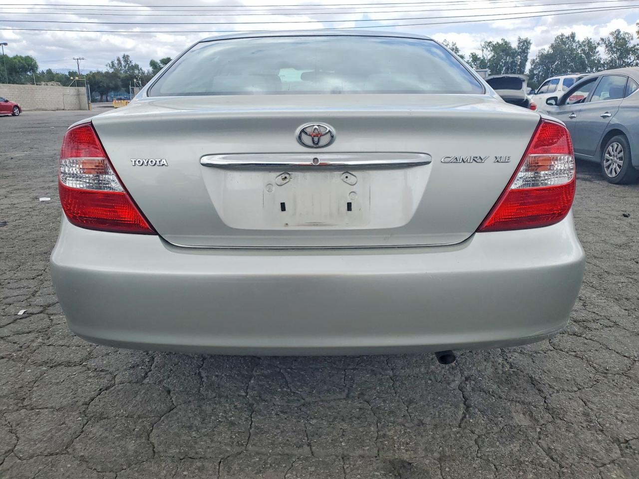 2003 Toyota Camry Xle Silver vin: JTDBE32K530154637