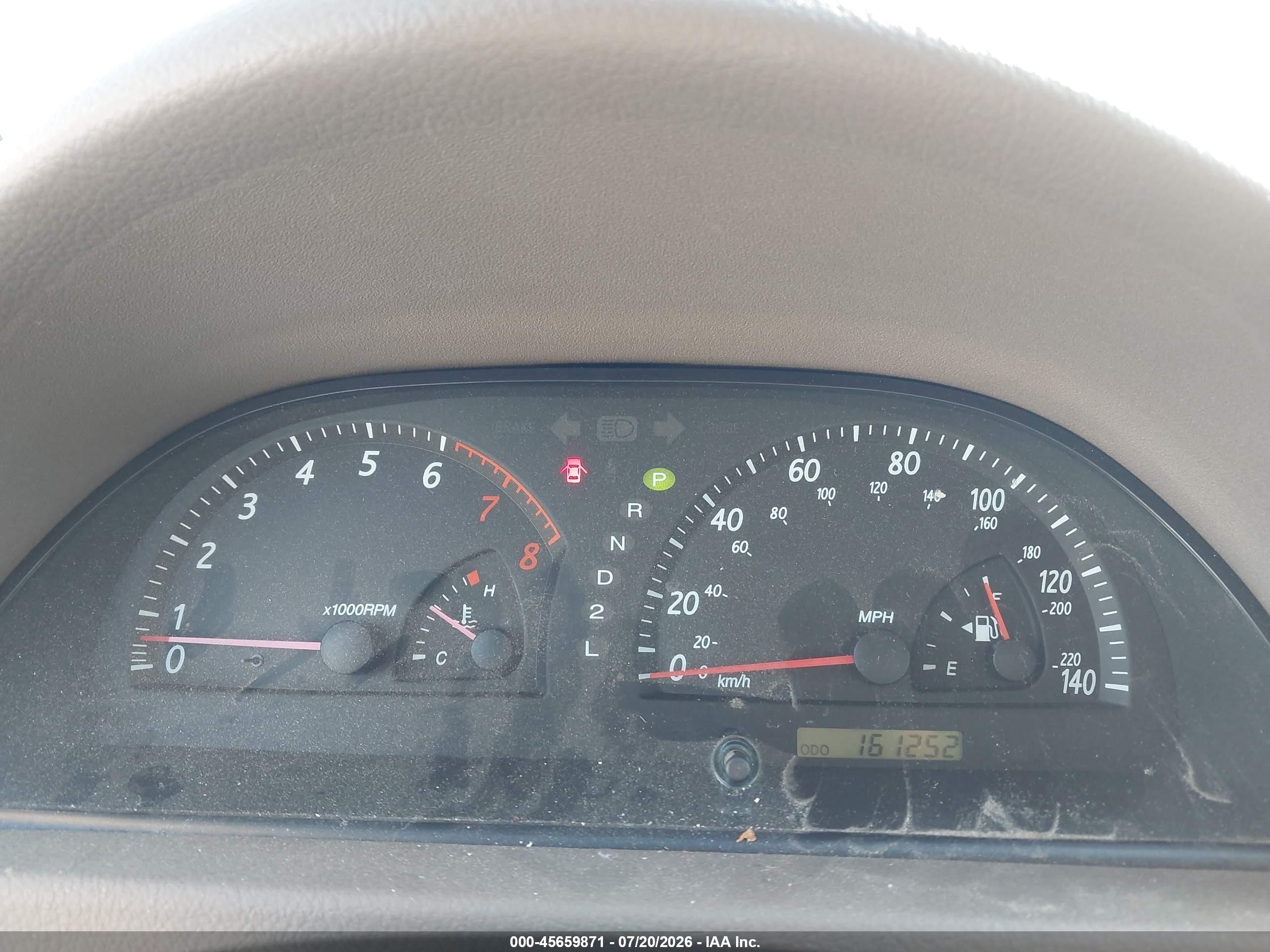 2004 Toyota Camry Le Коричневый vin: JTDBE32K540262001