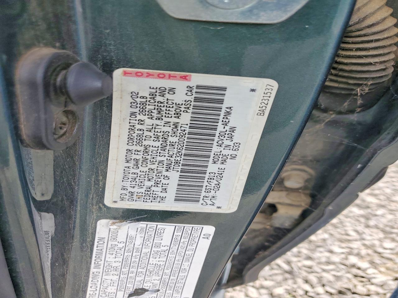 2002 Toyota Camry Le Green vin: JTDBE32K620092471