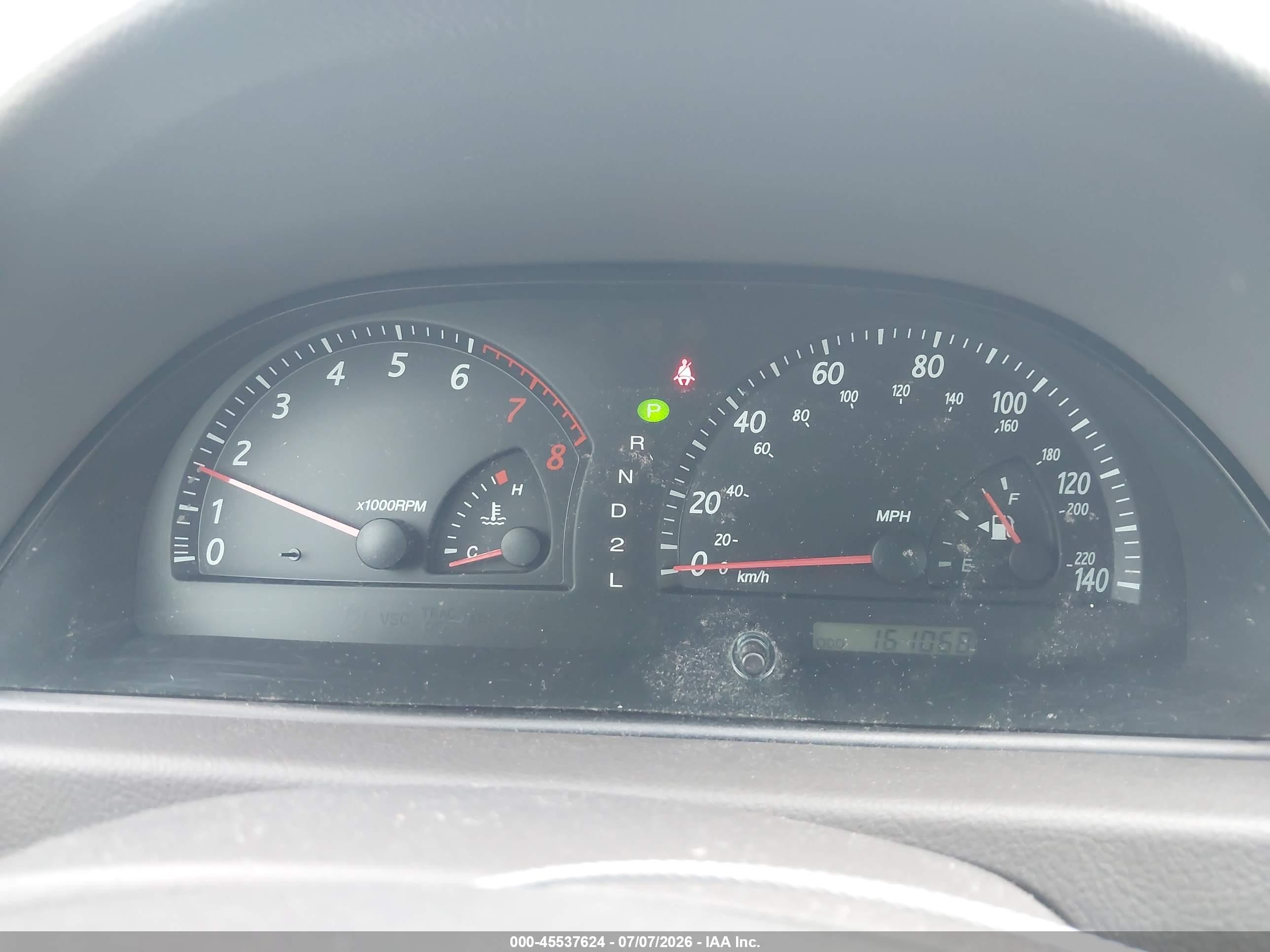 2003 Toyota Camry Le Серый vin: JTDBE32K630147650