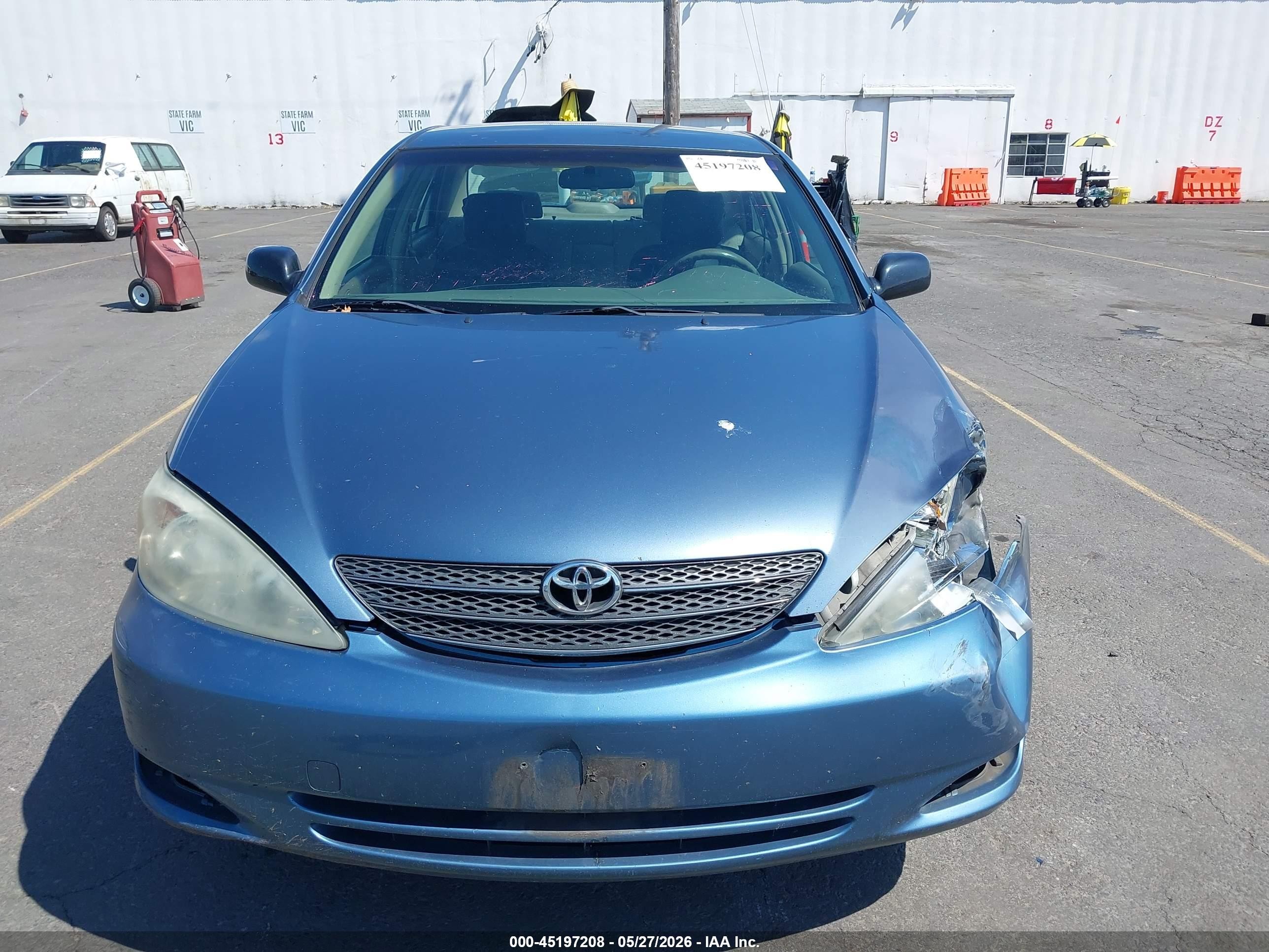 2003 Toyota Camry Le Blue vin: JTDBE32K630163587