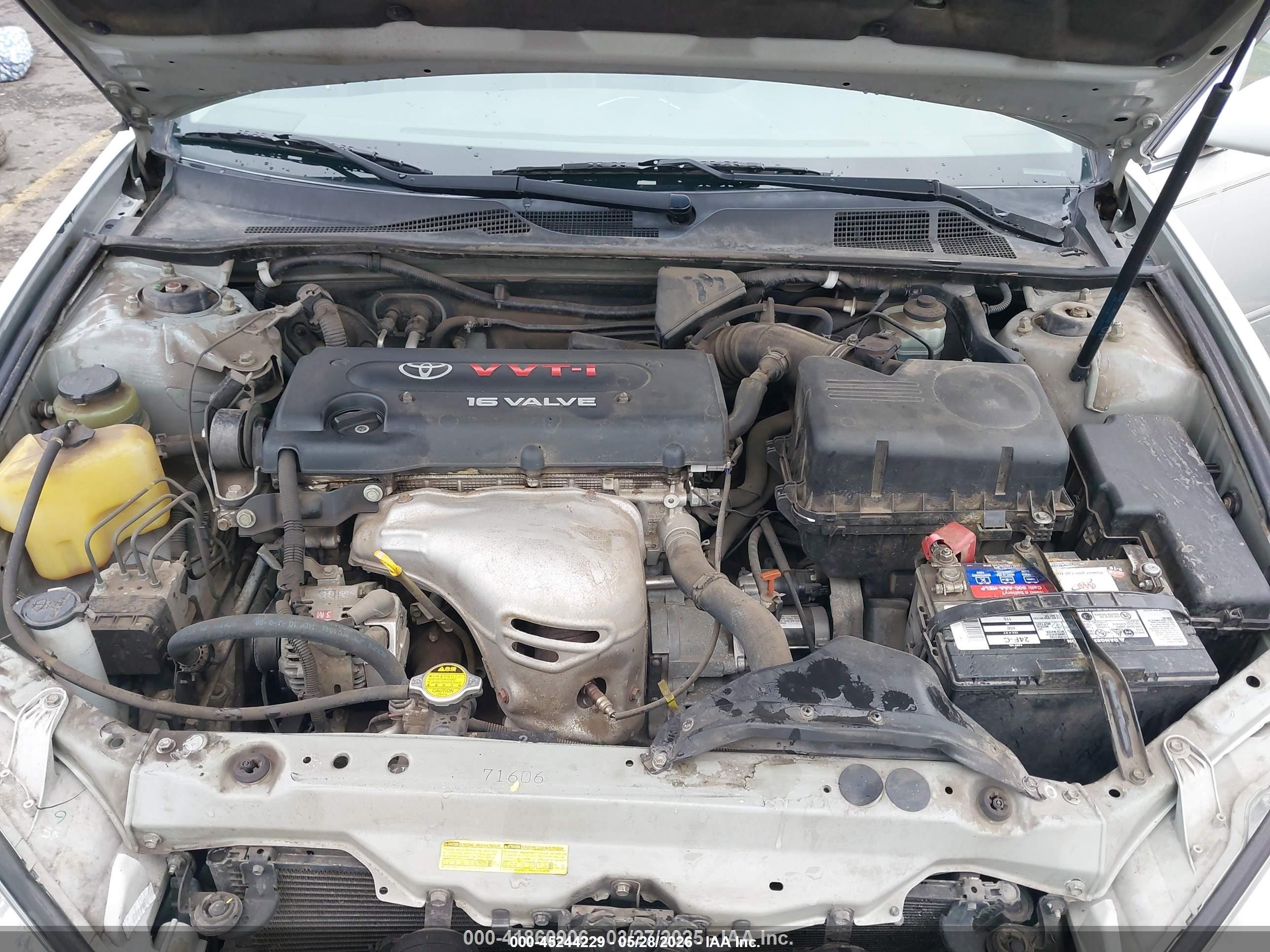 2003 Toyota Camry Le Silver vin: JTDBE32K630174203