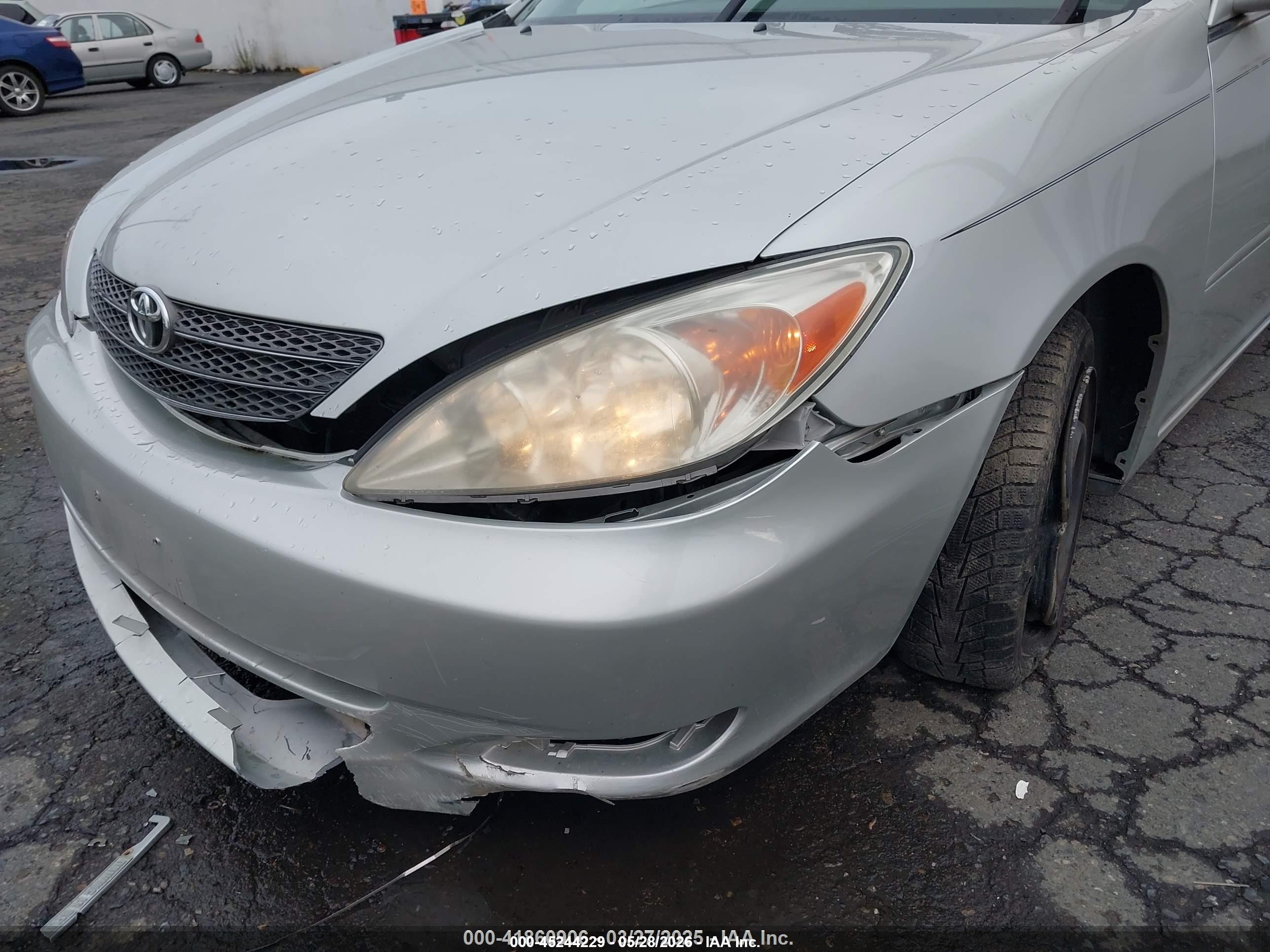 2003 Toyota Camry Le Silver vin: JTDBE32K630174203