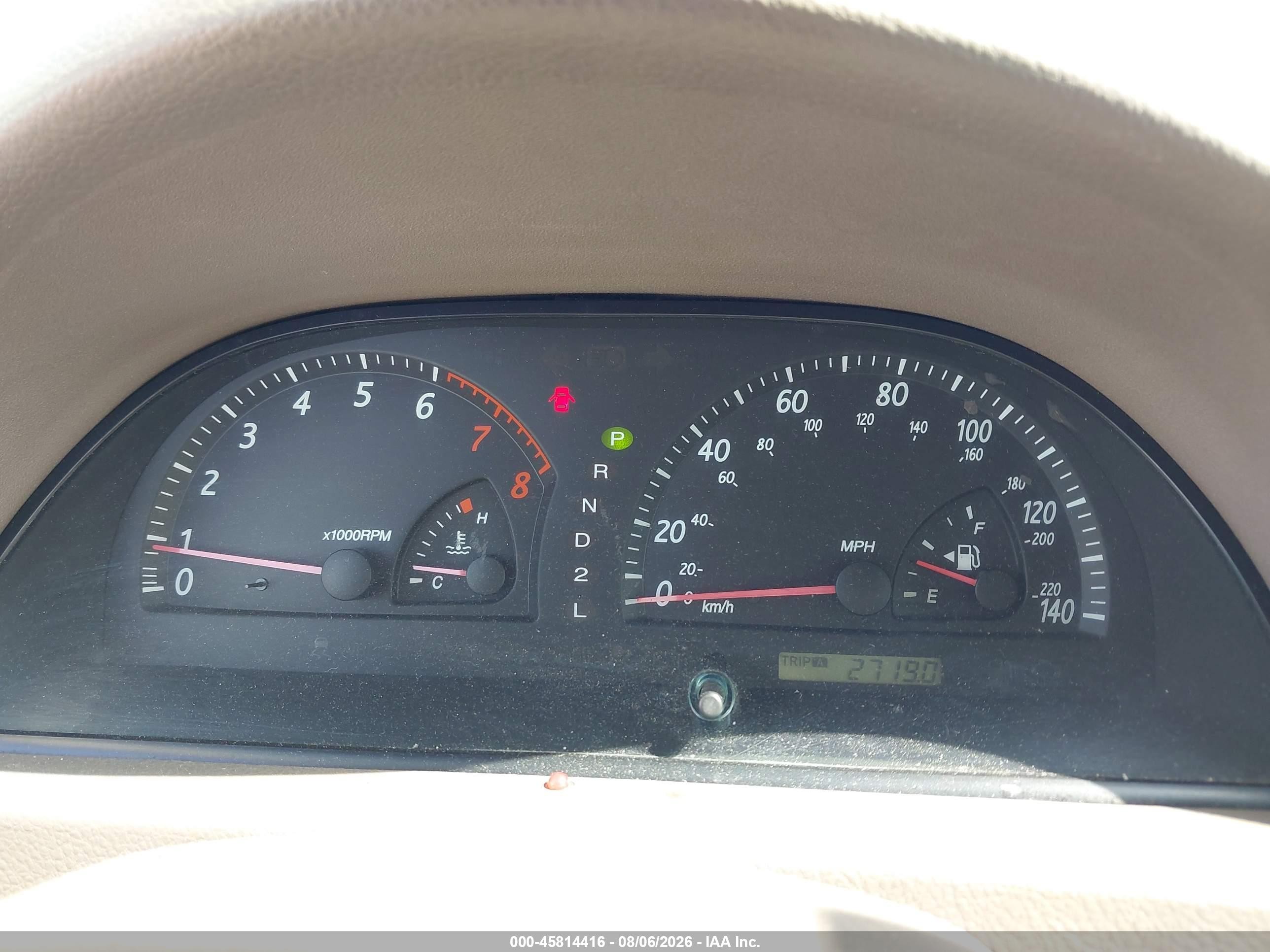 2003 Toyota Camry Le White vin: JTDBE32K630239129