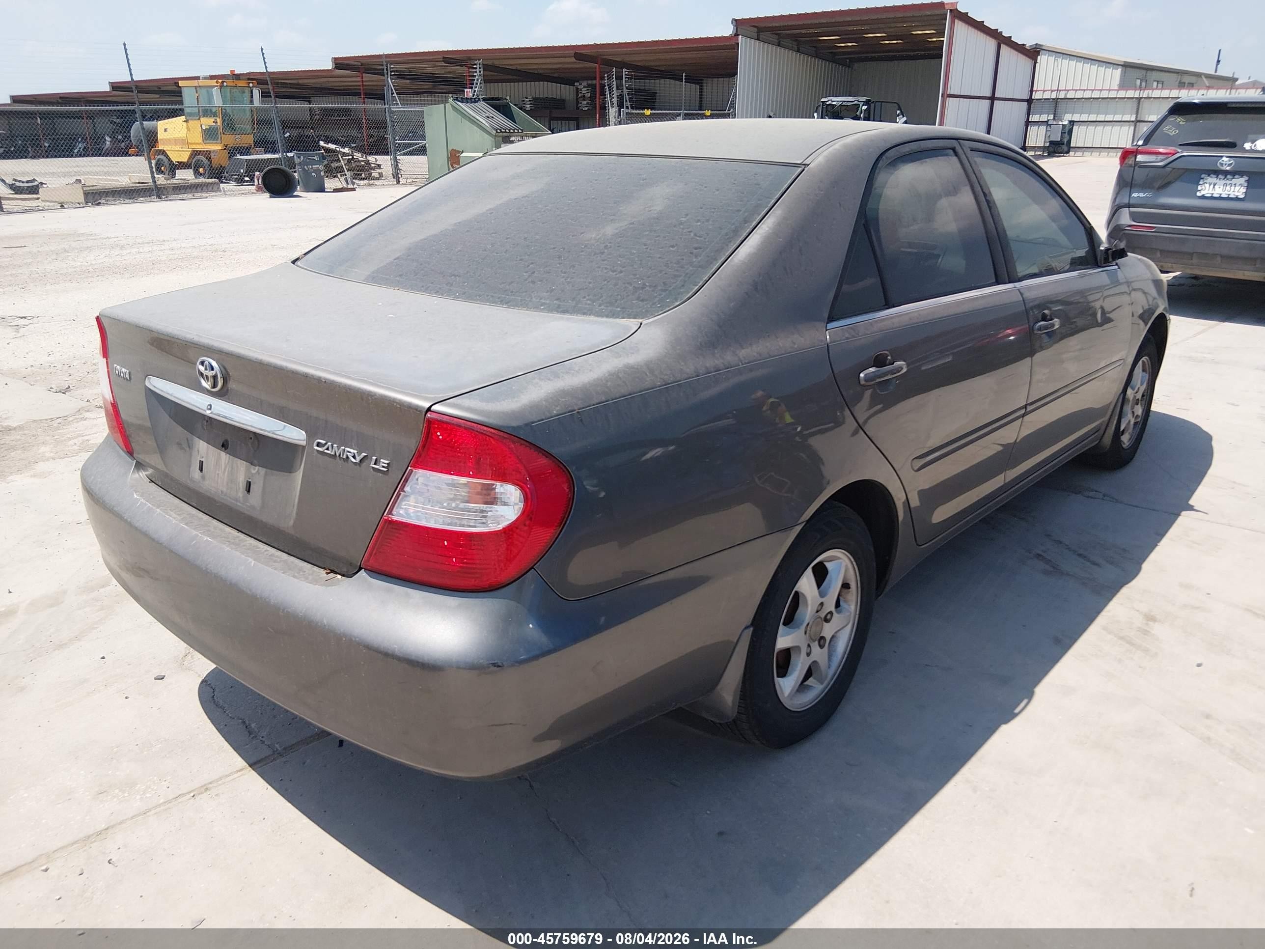 2004 Toyota Camry Le Желто-коричневый vin: JTDBE32K640245871
