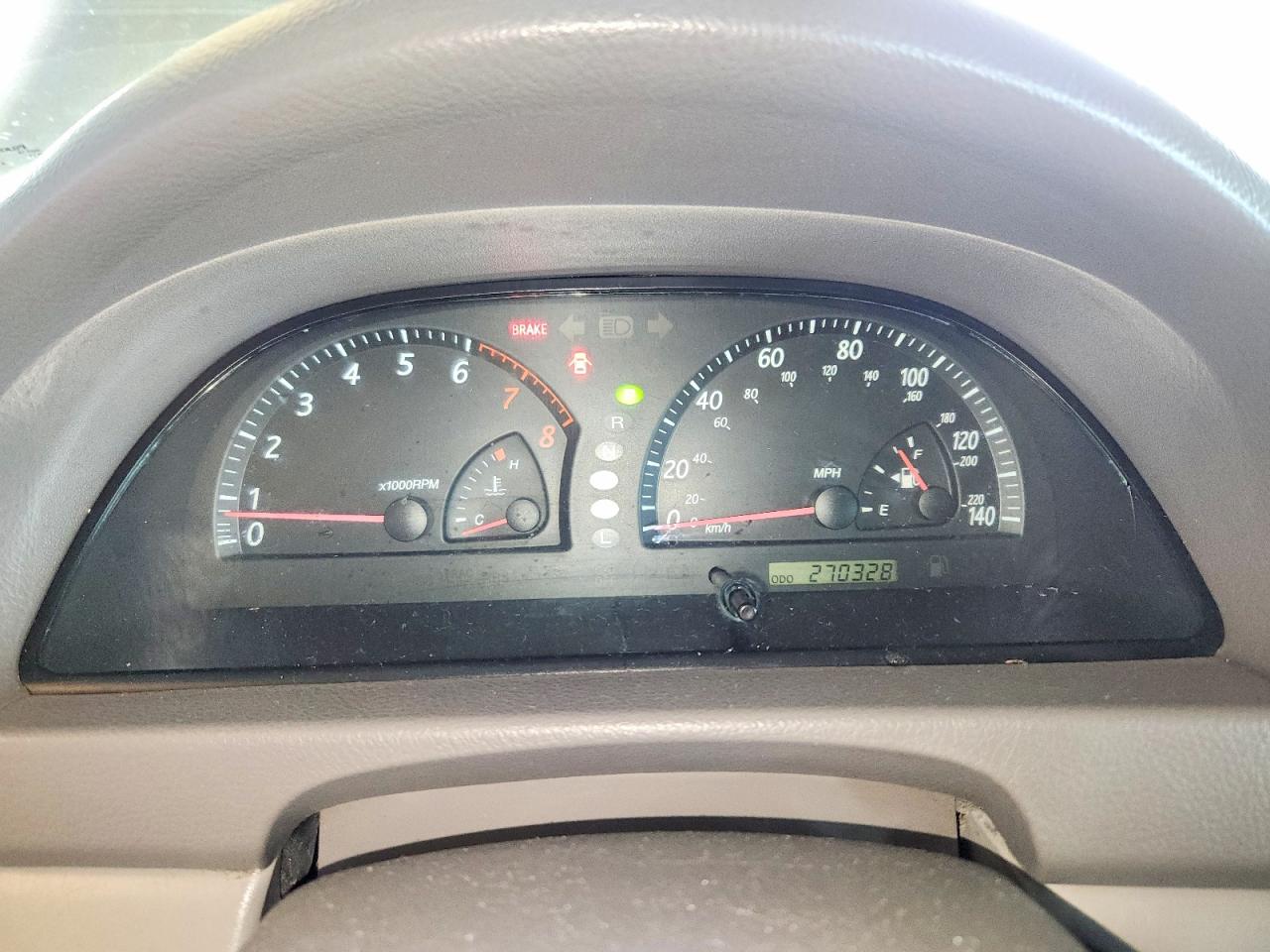 2002 Toyota Camry Silver vin: JTDBE32K720057471