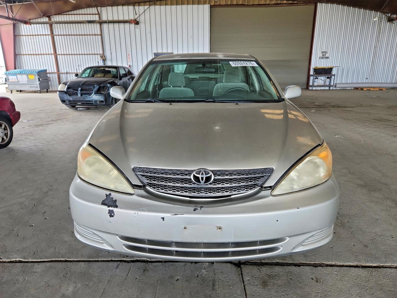2002 Toyota Camry Silver vin: JTDBE32K720057471