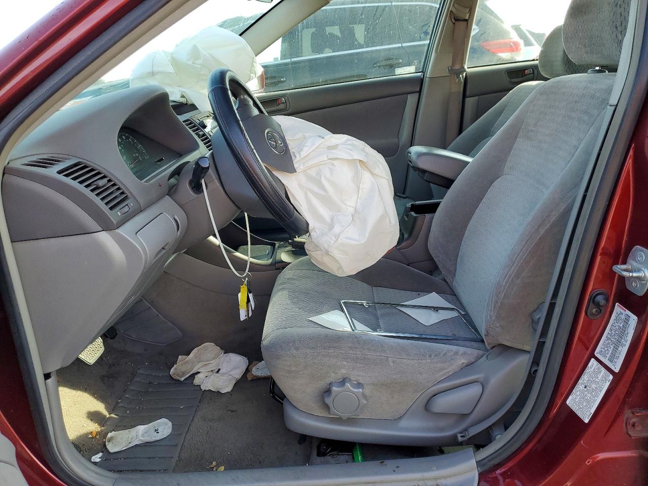 2002 Toyota Camry Le Бордовый vin: JTDBE32K720093483