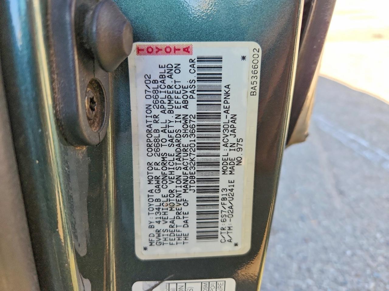 2002 Toyota Camry Le Green vin: JTDBE32K720136672