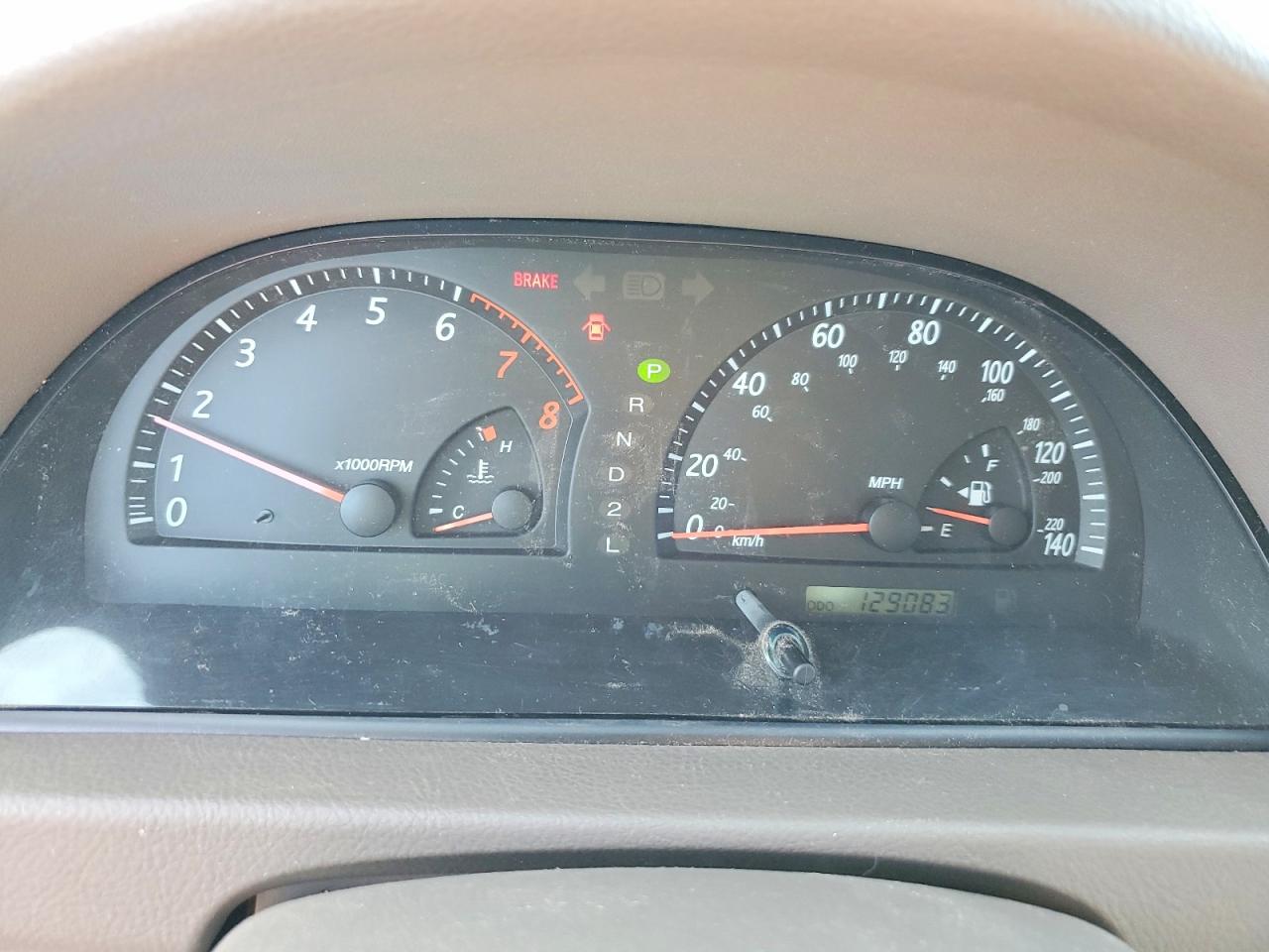 2003 Toyota Camry Le Gray vin: JTDBE32K730146698