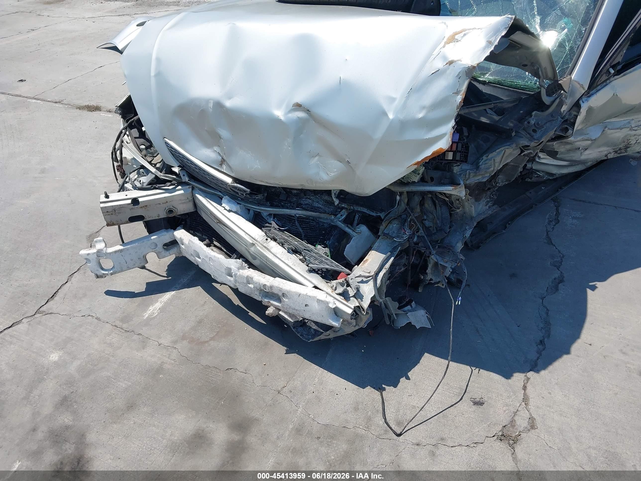 2002 Toyota Camry Se Silver vin: JTDBE32K820056331