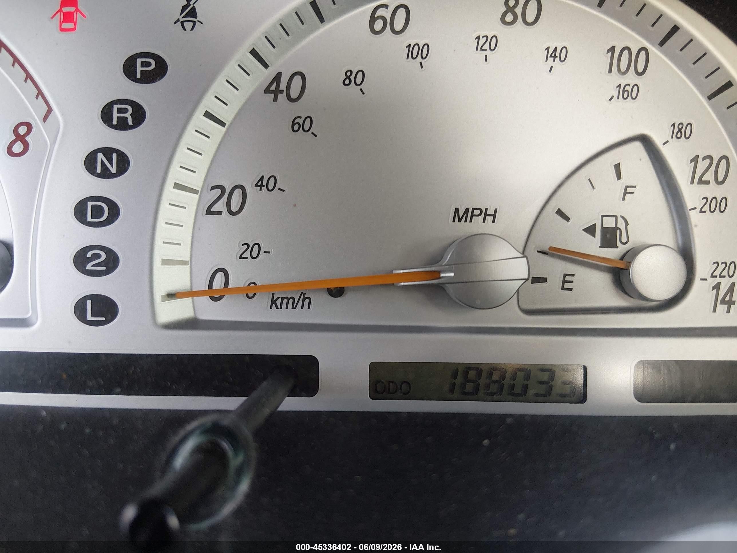 2003 Toyota Camry Se Серый vin: JTDBE32K830229041