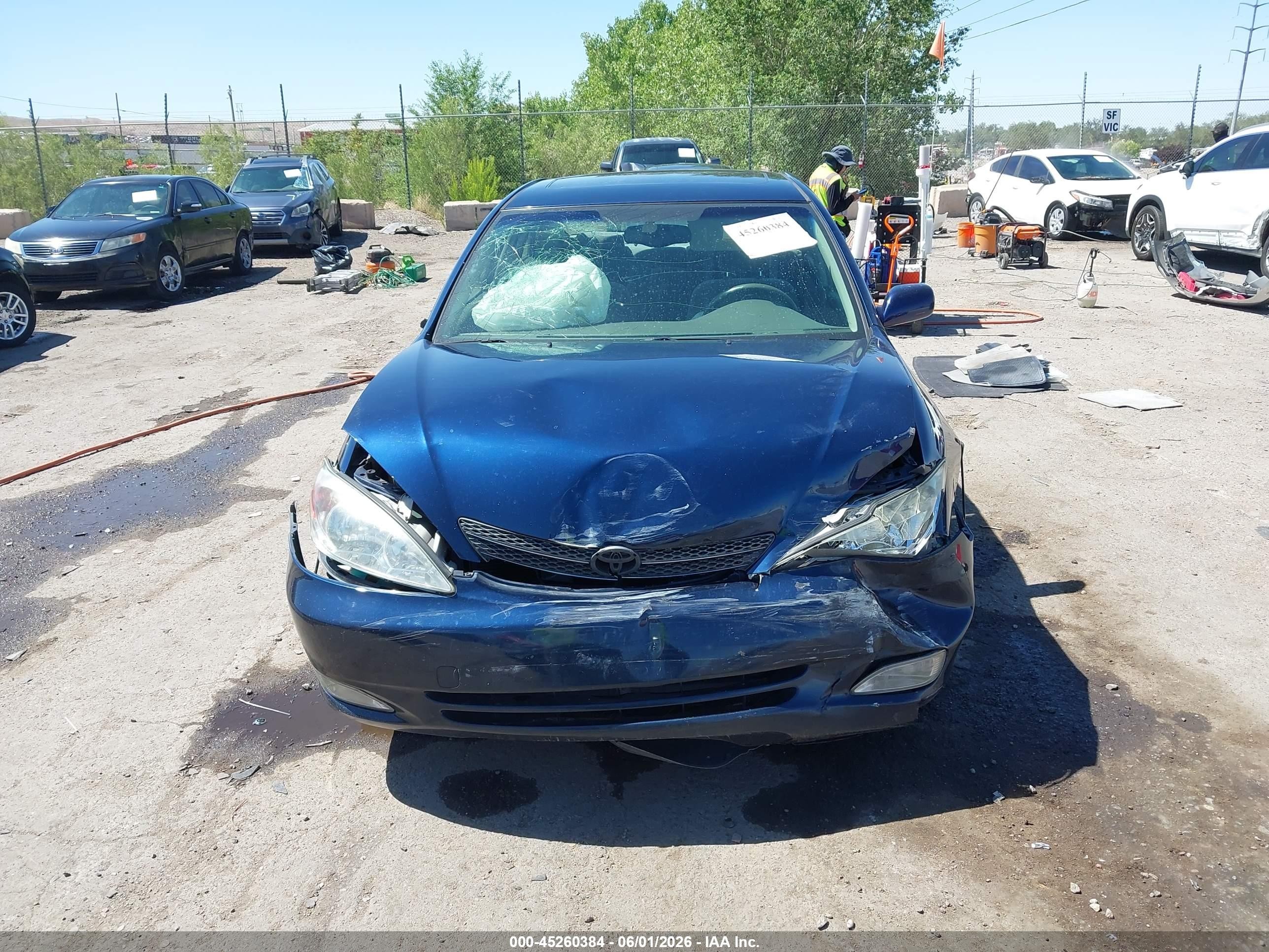 2003 Toyota Camry Xle Blue vin: JTDBE32K830230531