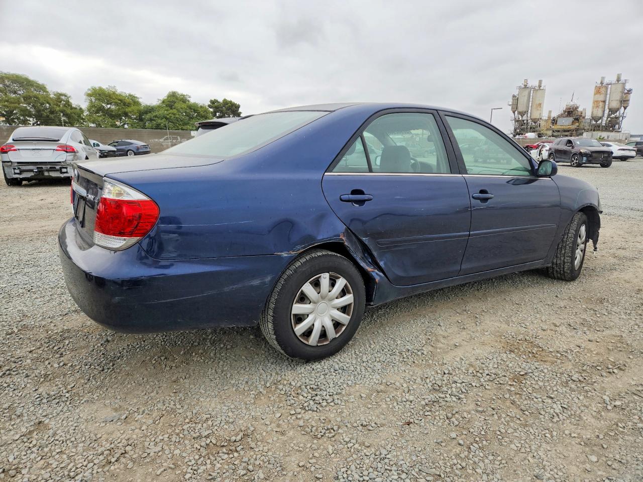 2006 Toyota Camry Le Blue vin: JTDBE32K863060433