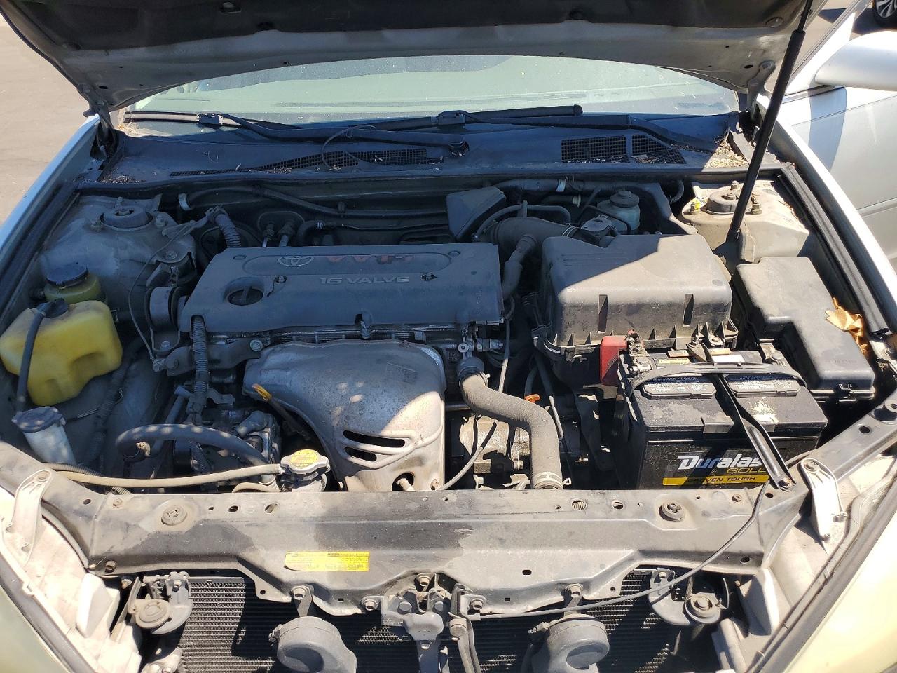 2002 Toyota Camry Серебряный vin: JTDBE32K920109781
