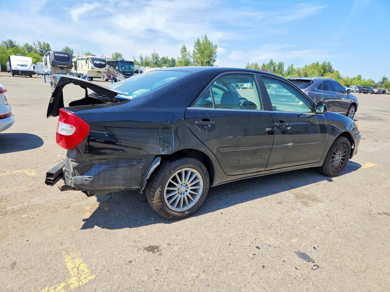 2003 Toyota Camry Le Черный vin: JTDBE32K930156584