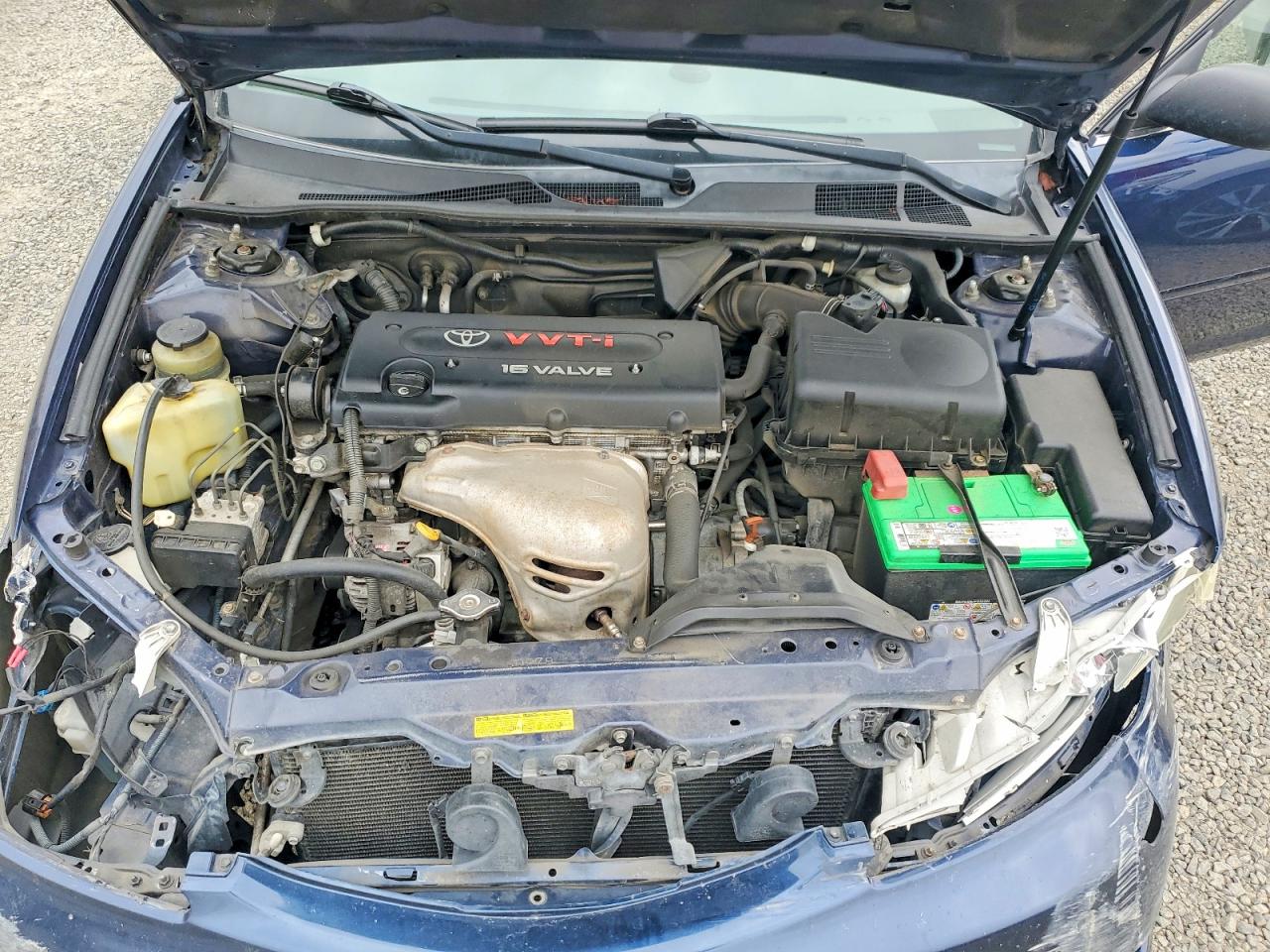 2003 Toyota Camry Le Blue vin: JTDBE32KX30144198