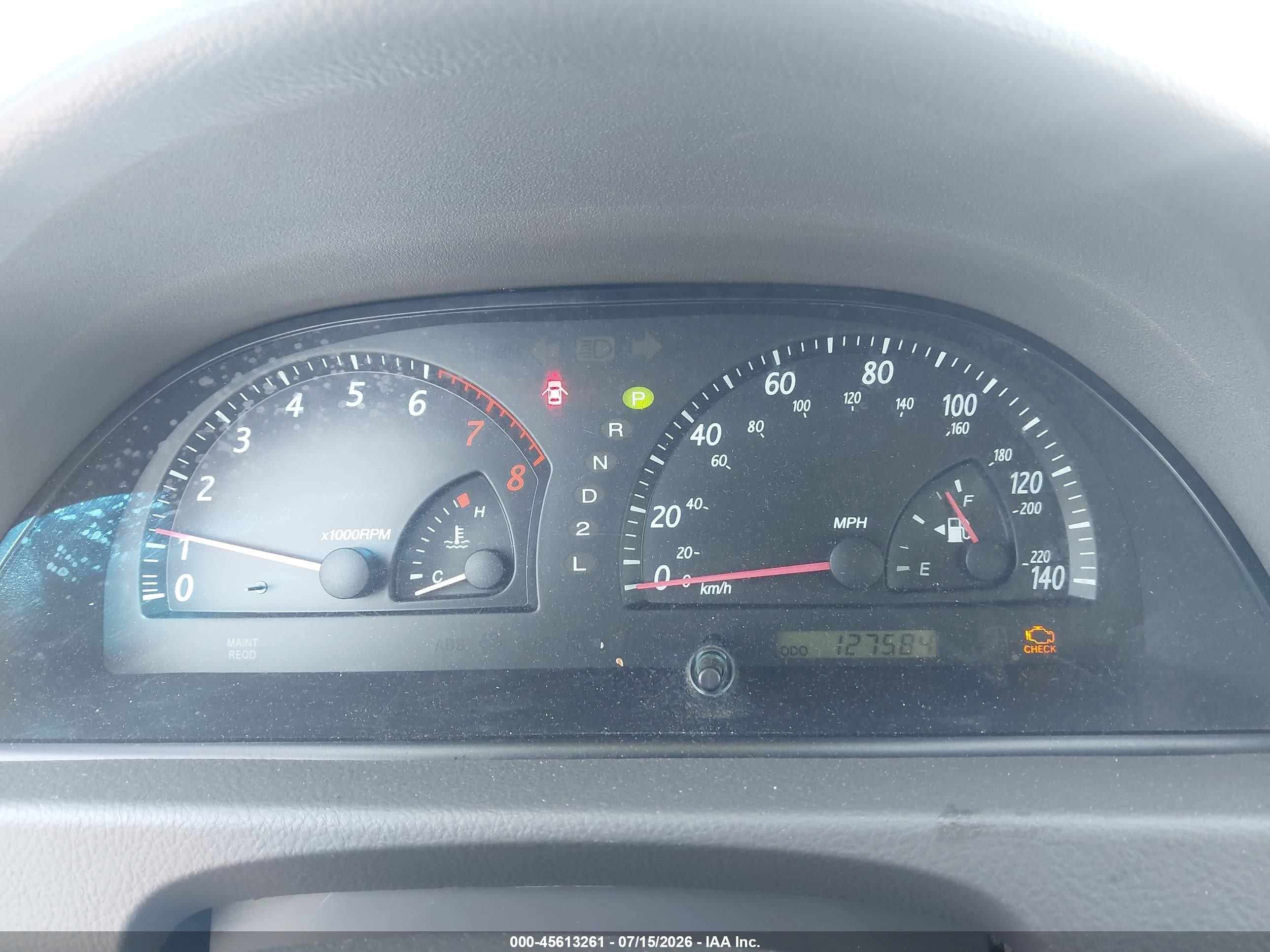 2004 Toyota Camry Le/se/std/xle Silver vin: JTDBE32KX40270434