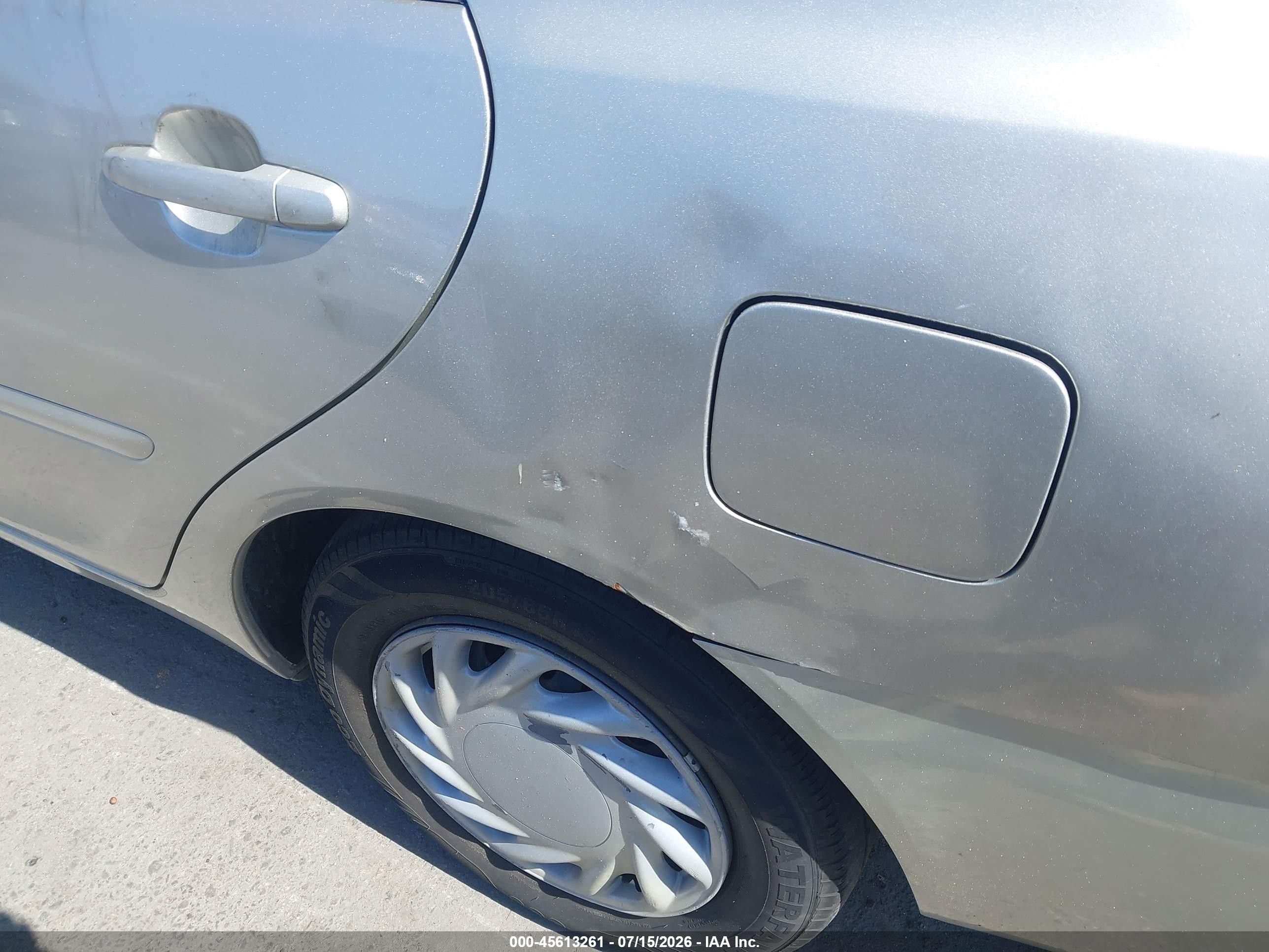 2004 Toyota Camry Le/se/std/xle Silver vin: JTDBE32KX40270434