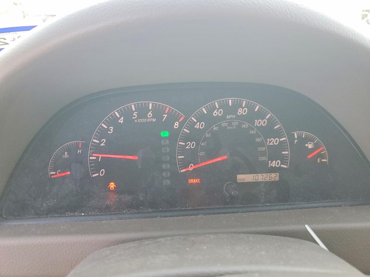 2006 Toyota Camry Le White vin: JTDBE32KX63049689