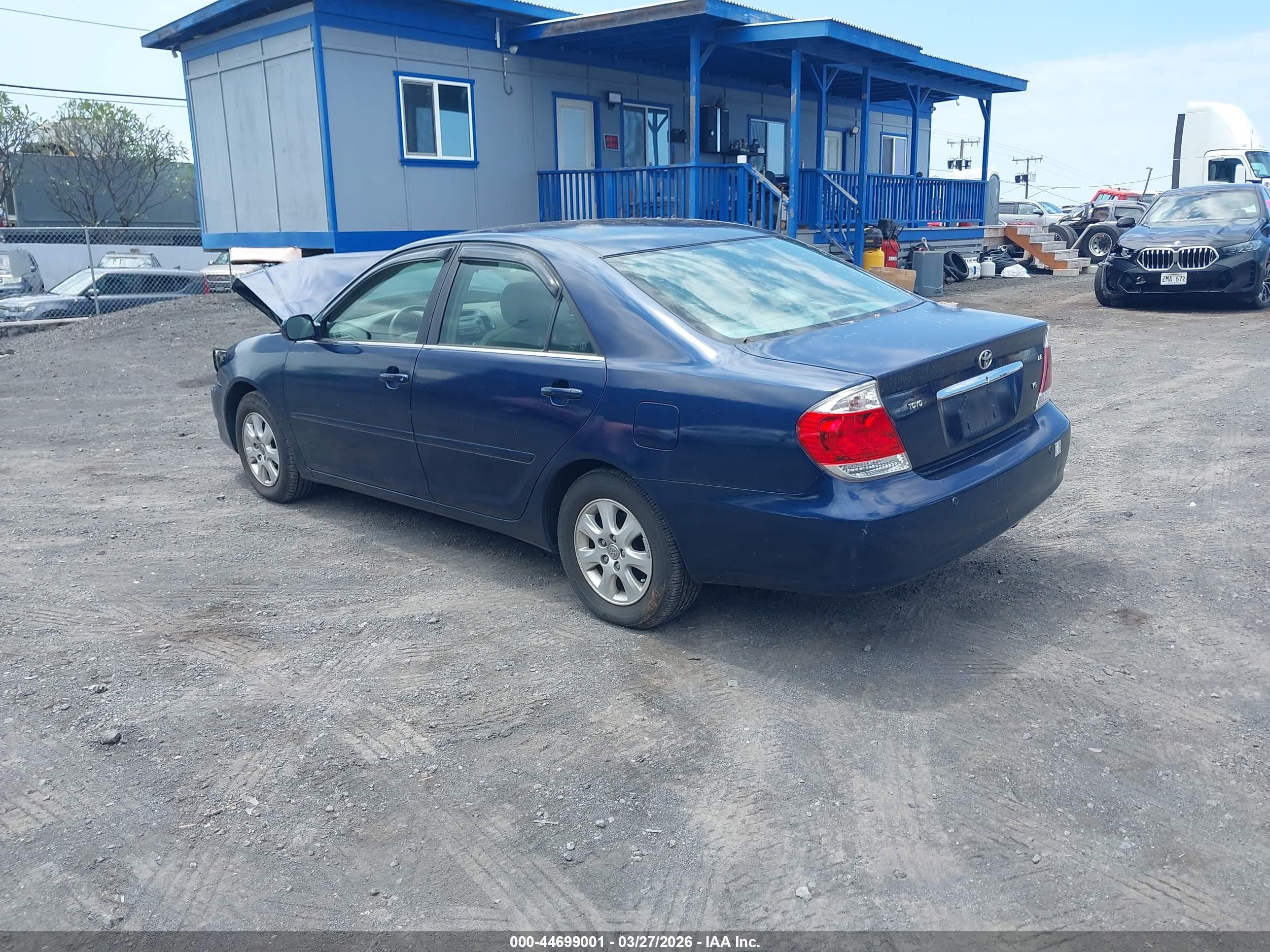 2005 Toyota Camry Le V6/xle V6 Blue vin: JTDBF30K050160770